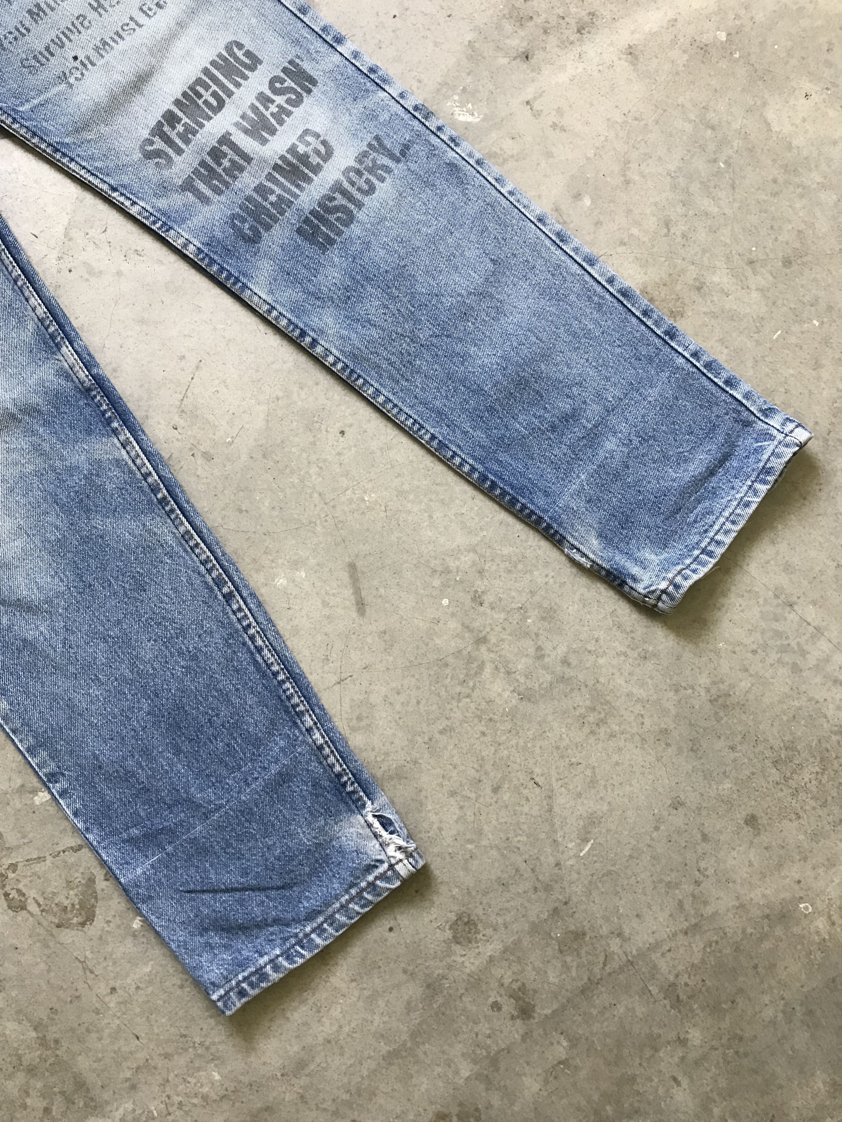 Levi's × Mickey Mouse VLEV11 - Vintage 80s Levis x Mickey Mouse Rebuild Denim Size US 31 - 3 Thumbnail