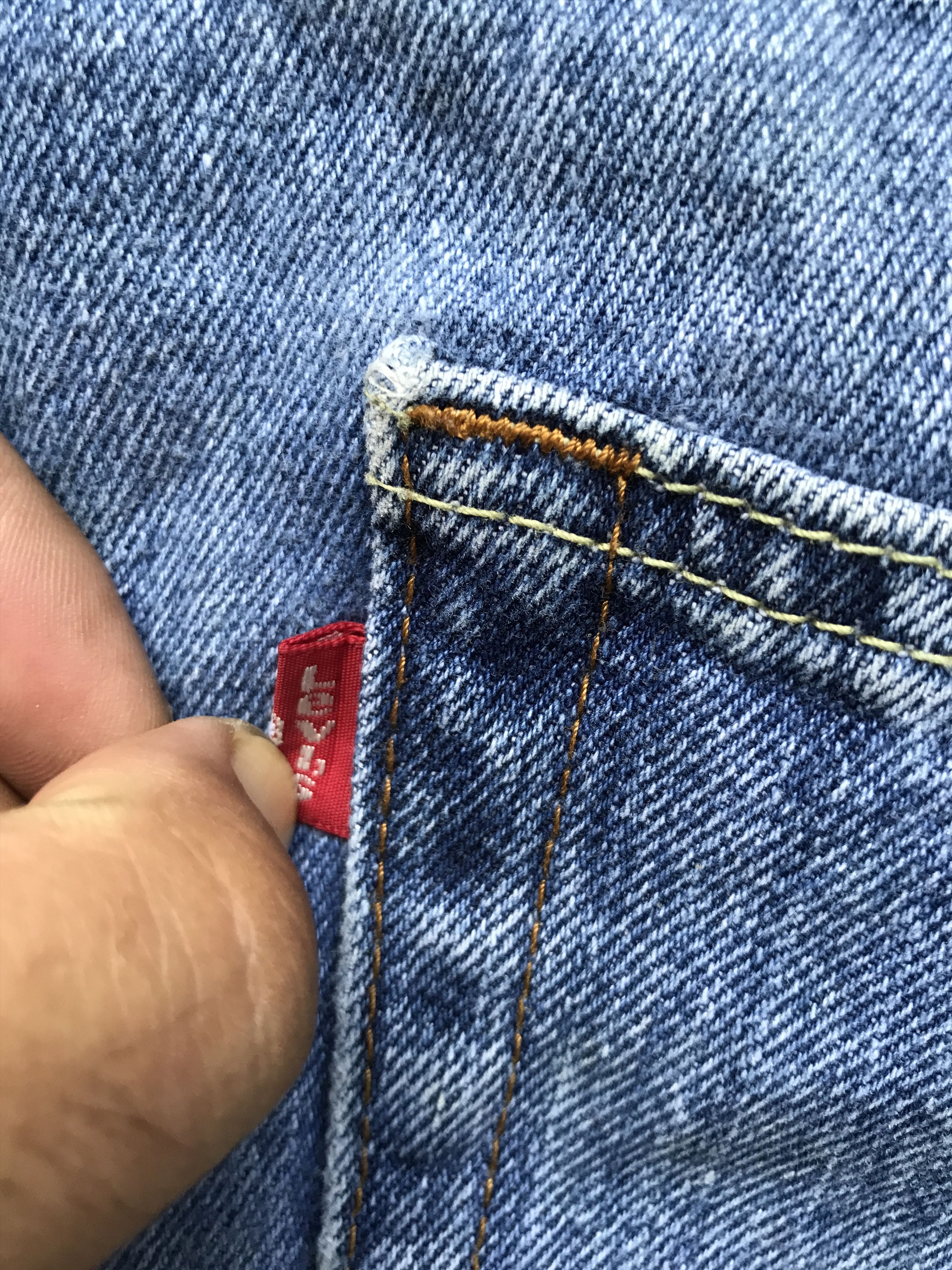 Levi's VLEV54 - Levis 505 Light Wash Regular Jeans Size US 37 - 13 Thumbnail