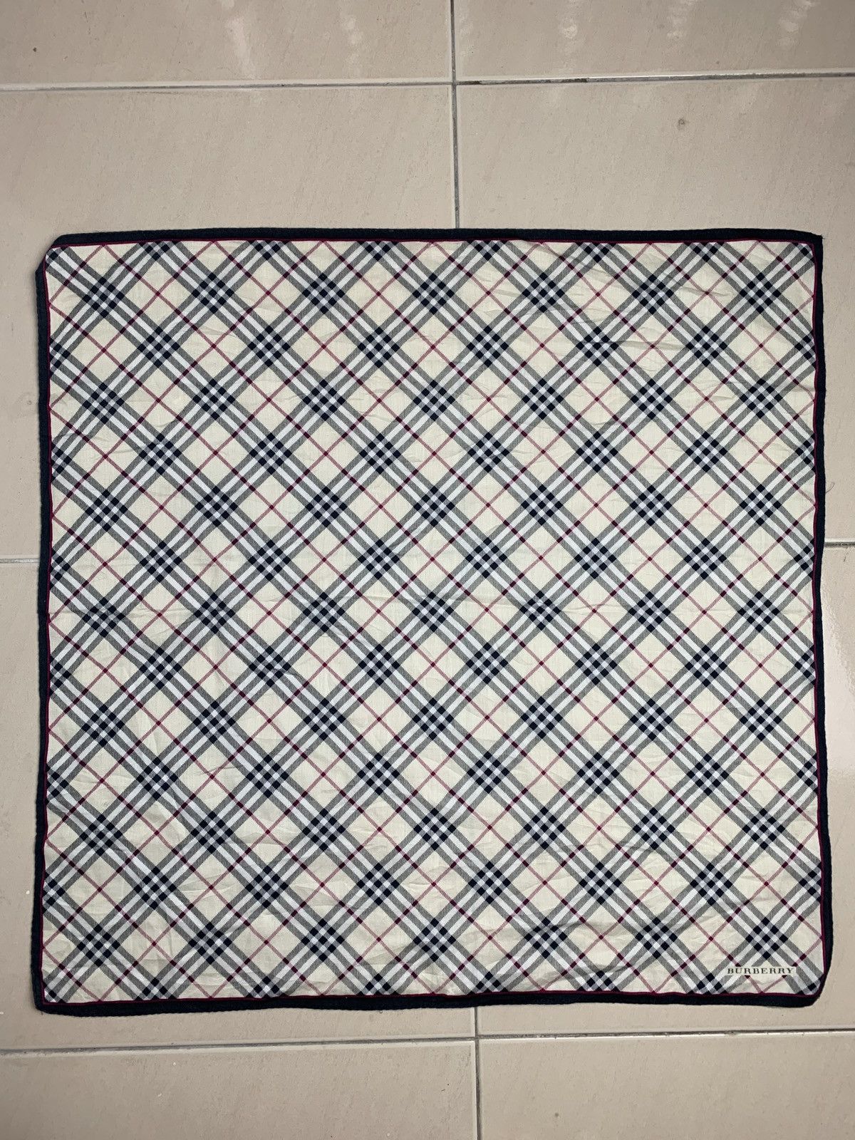 Burberry Burberry Handkerchief Pocketsquares Size ONE SIZE - 3 Thumbnail
