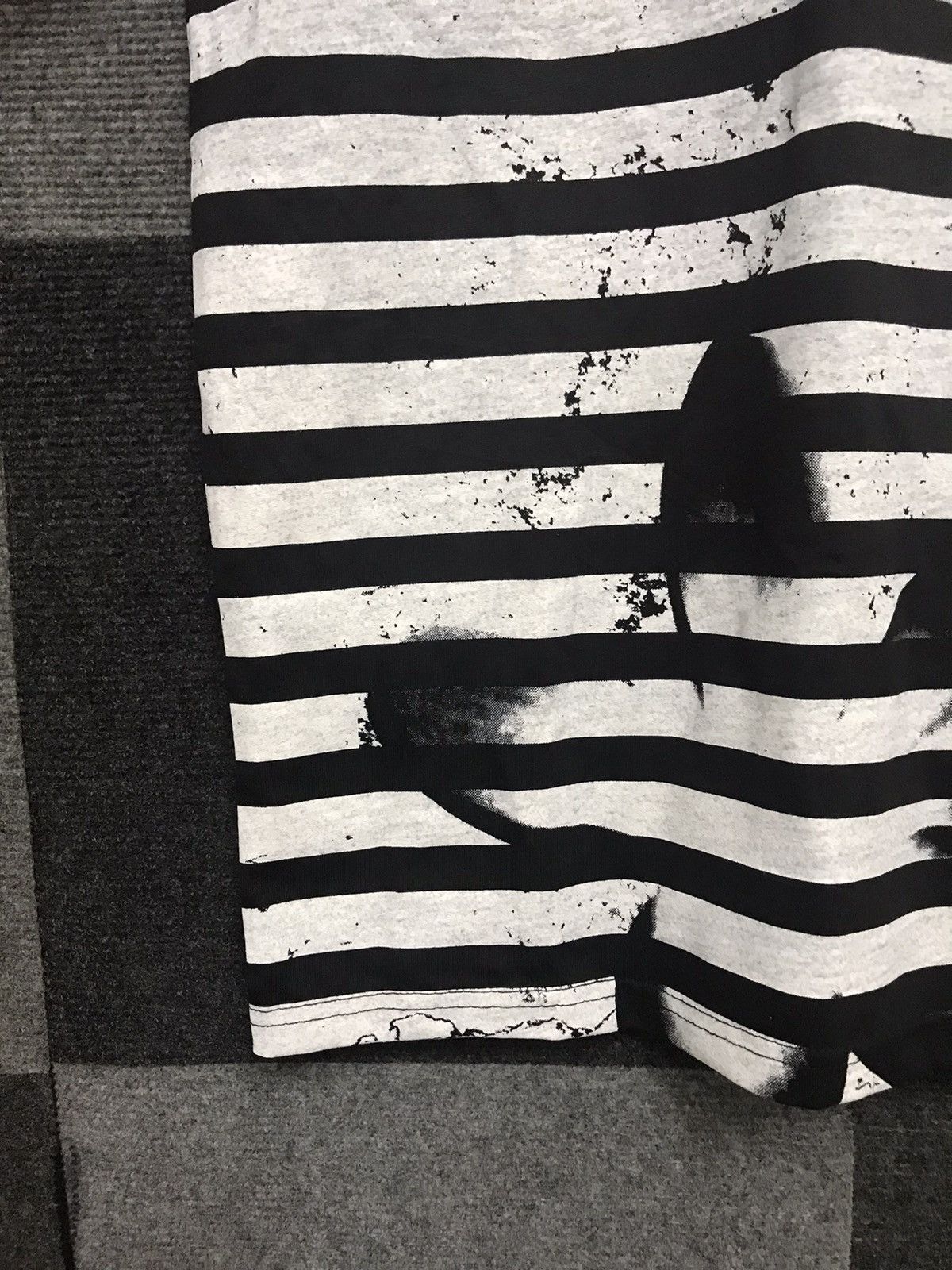 Japanese Brand × Seditionaries Wild Life Seditionaries Prisoner Stripe Pain Splash Short Size L / US 10 / IT 46 - 6 Thumbnail