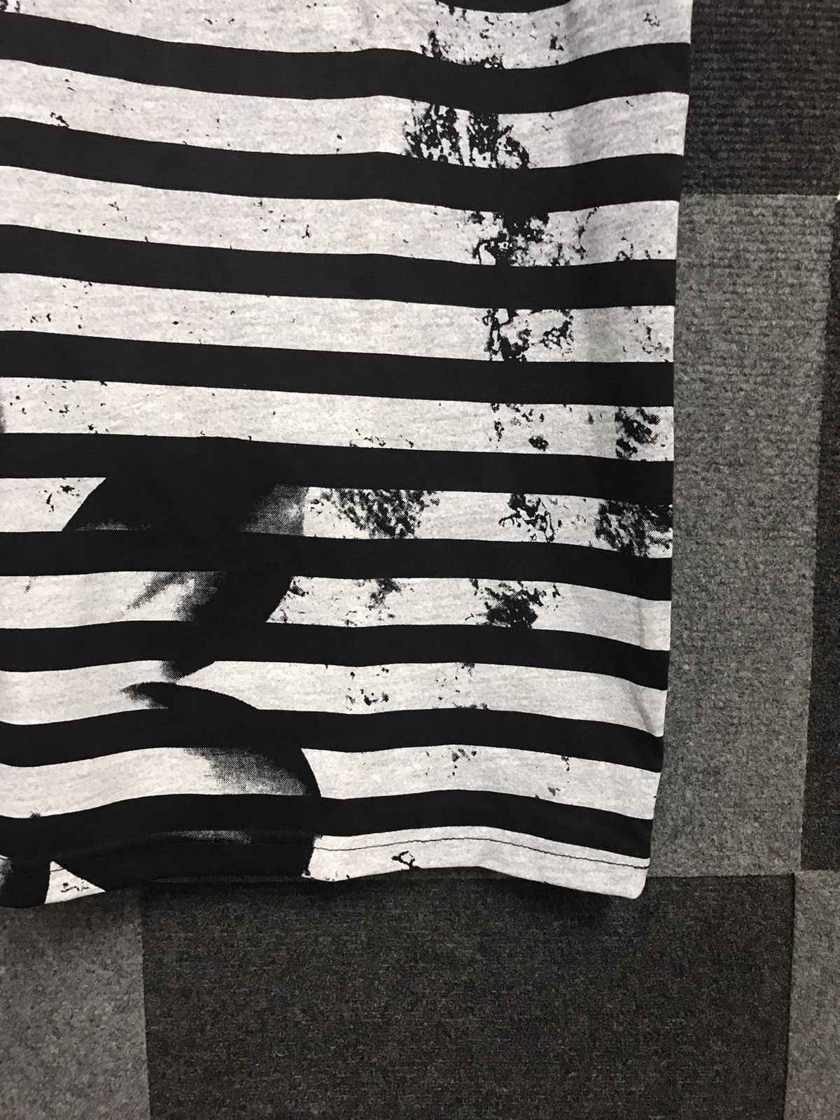 Japanese Brand × Seditionaries Wild Life Seditionaries Prisoner Stripe Pain Splash Short Size L / US 10 / IT 46 - 5 Thumbnail