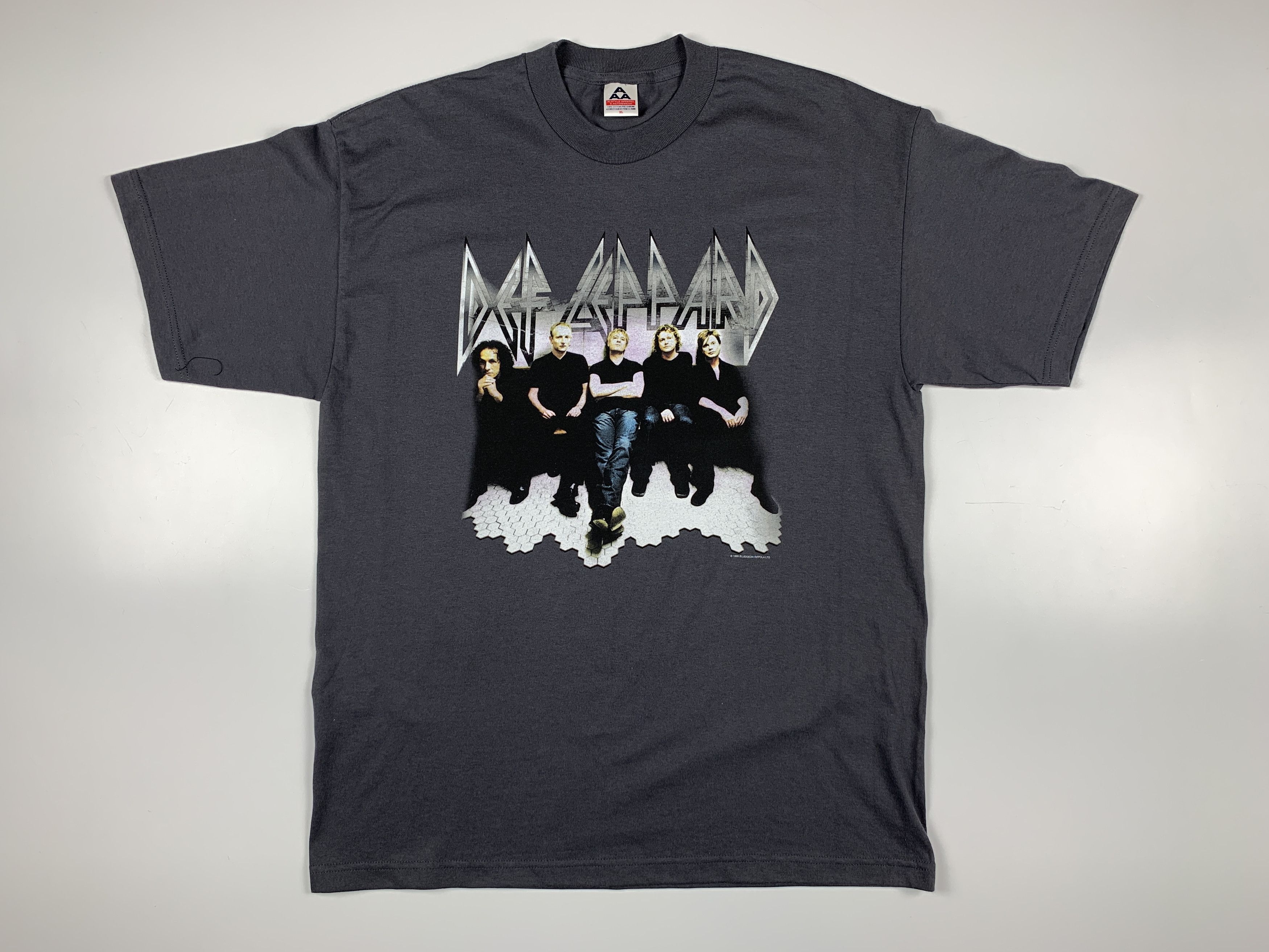 90's Def Leppard Euphoria 1999 Vintage Men's T-shirt