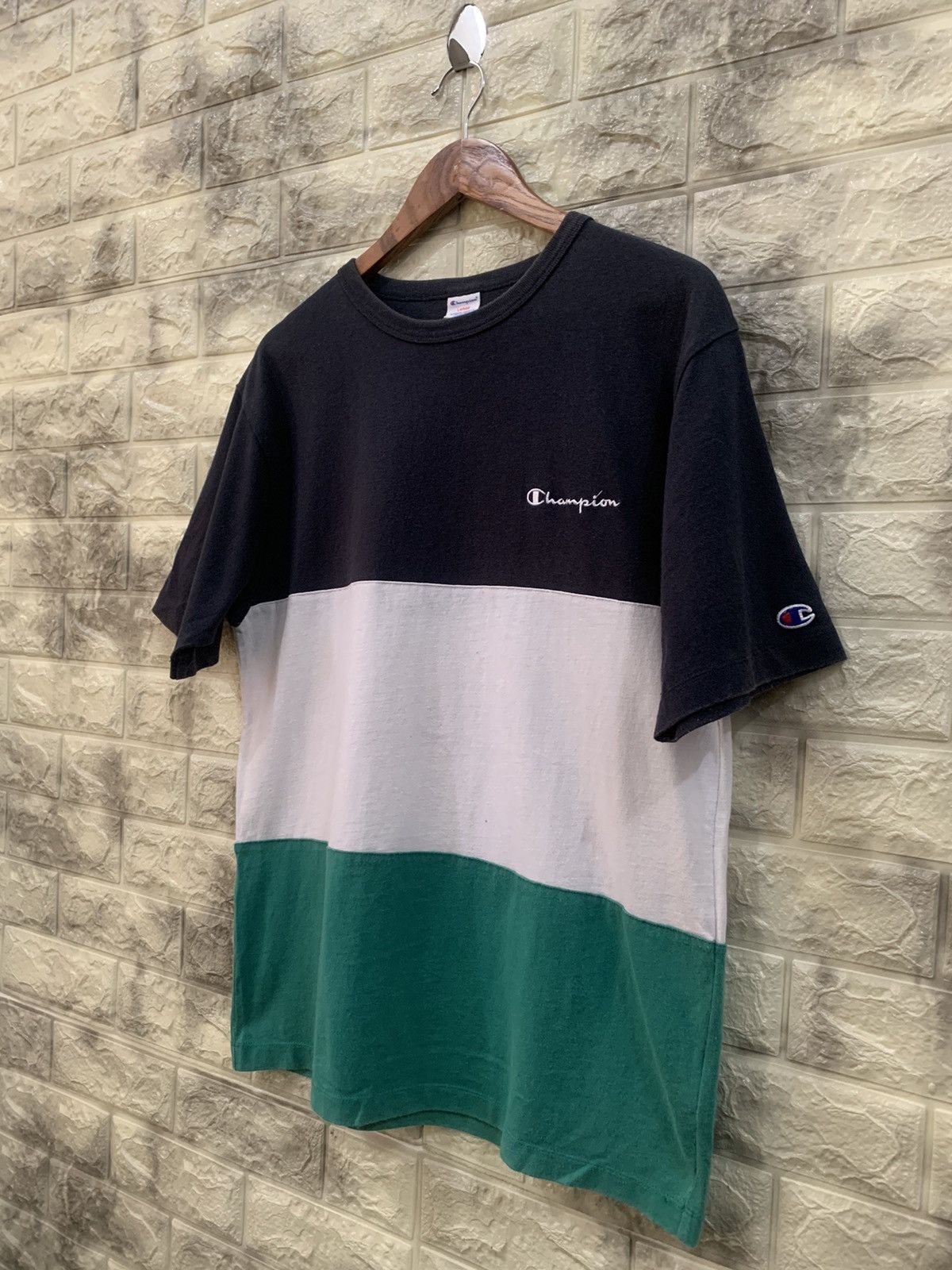 Champion Champion shirt Size US L / EU 52-54 / 3 - 4 Thumbnail