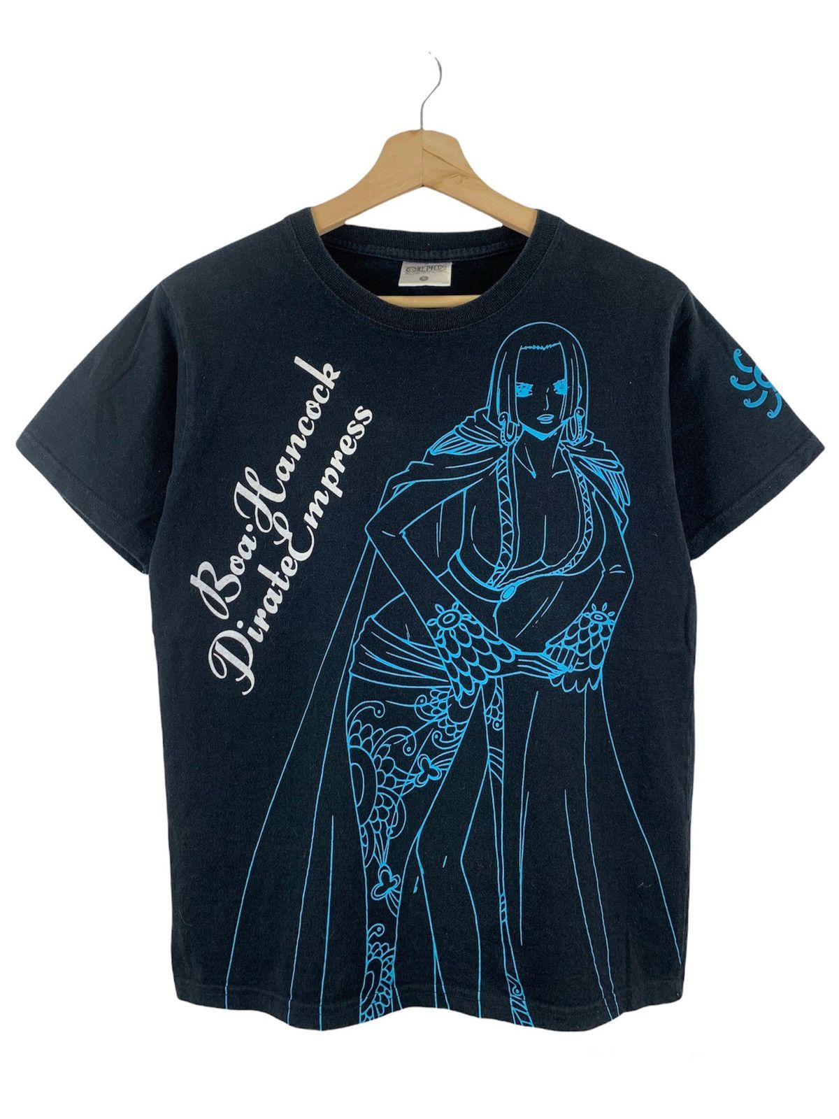 Vintage One piece black t-shirt