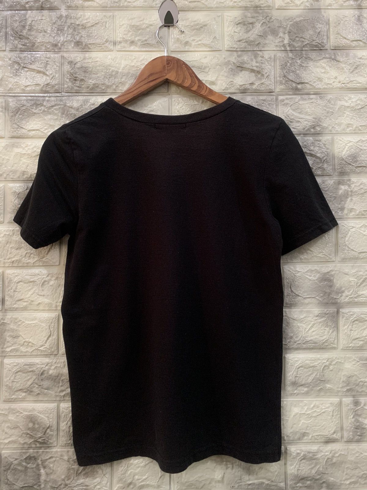 Issey Miyake Issey miyake Ne-net LUCY logo black tee Size US S / EU 44-46 / 1 - 7 Thumbnail