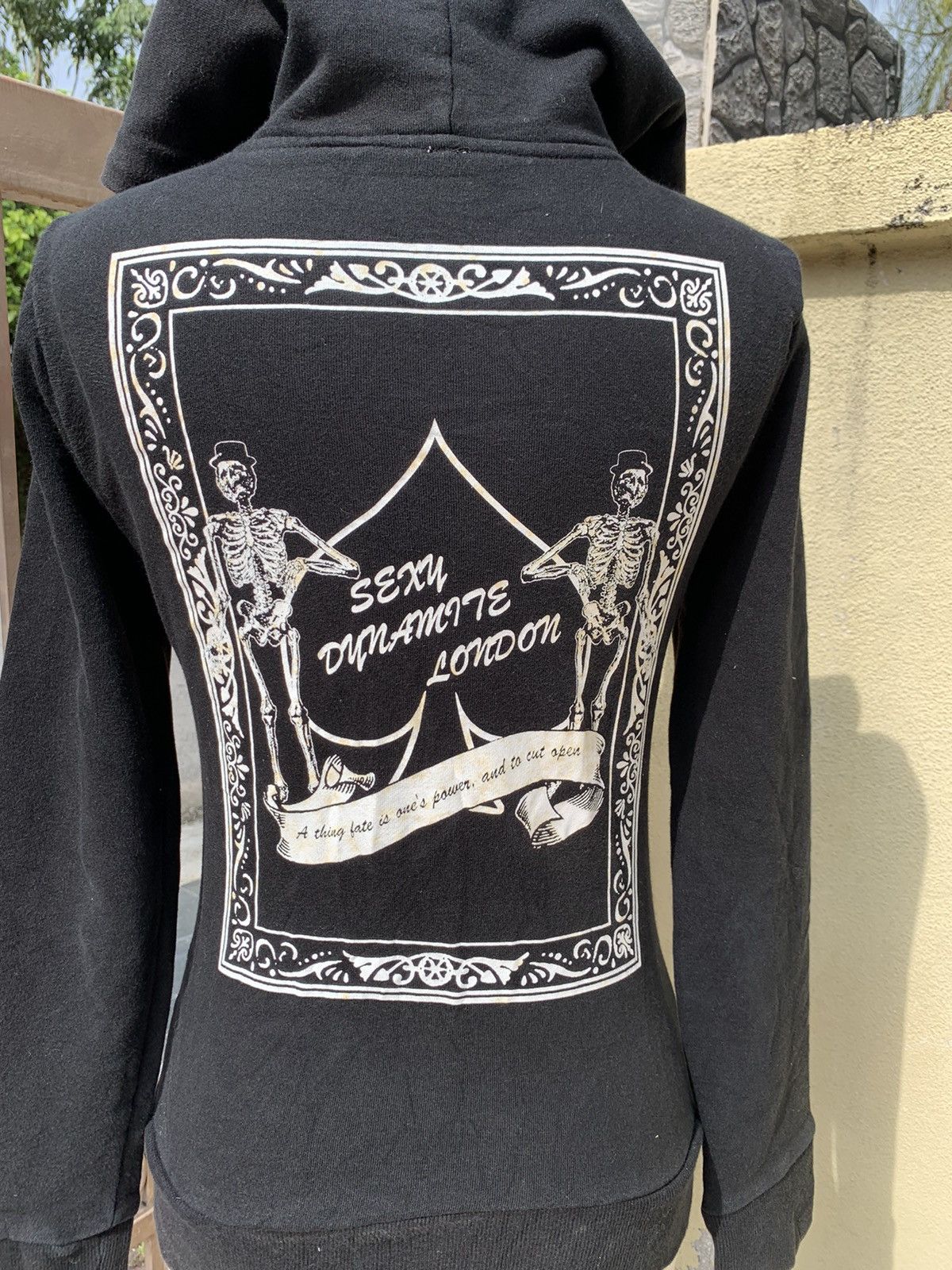 Japanese Brand Vintage sexy dinamite hoodie Size XS / US 0-2 / IT 36-38 - 4 Thumbnail