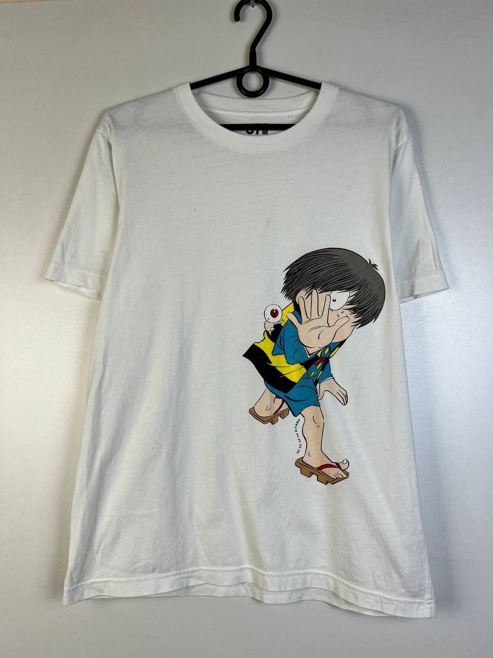 Uniqlo Uniqlo GEGEGE NO KITARO vintage t-shirt size S Size US S / EU 44-46 / 1 - 1 Thumbnail