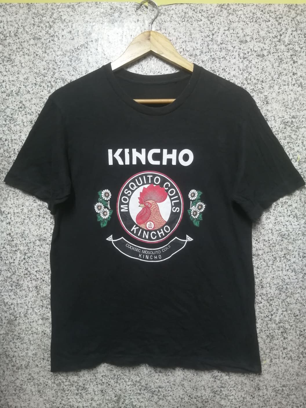 Anime × Japanese Brand × Uniqlo uniqlo x KINCHO TEE Very Rare Size US M / EU 48-50 / 2 - 1 Thumbnail