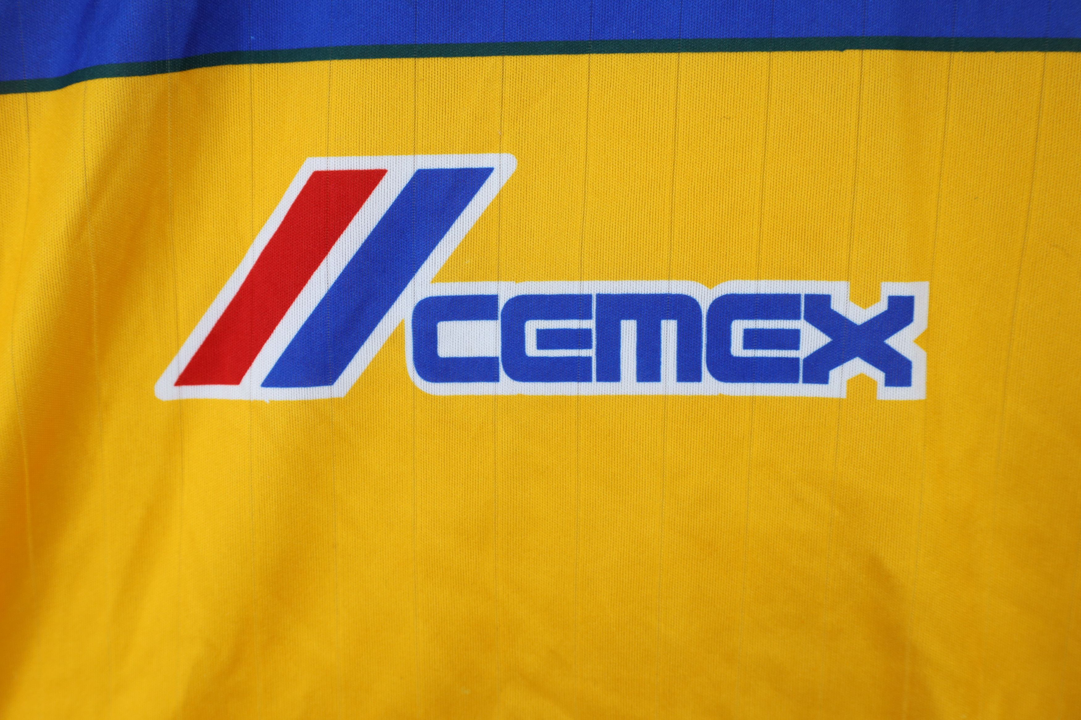 Vintage Vintage UANL Spell Out Soccer Football Jersey Mexico Liga MX Size US XL / EU 56 / 4 - 9 Thumbnail
