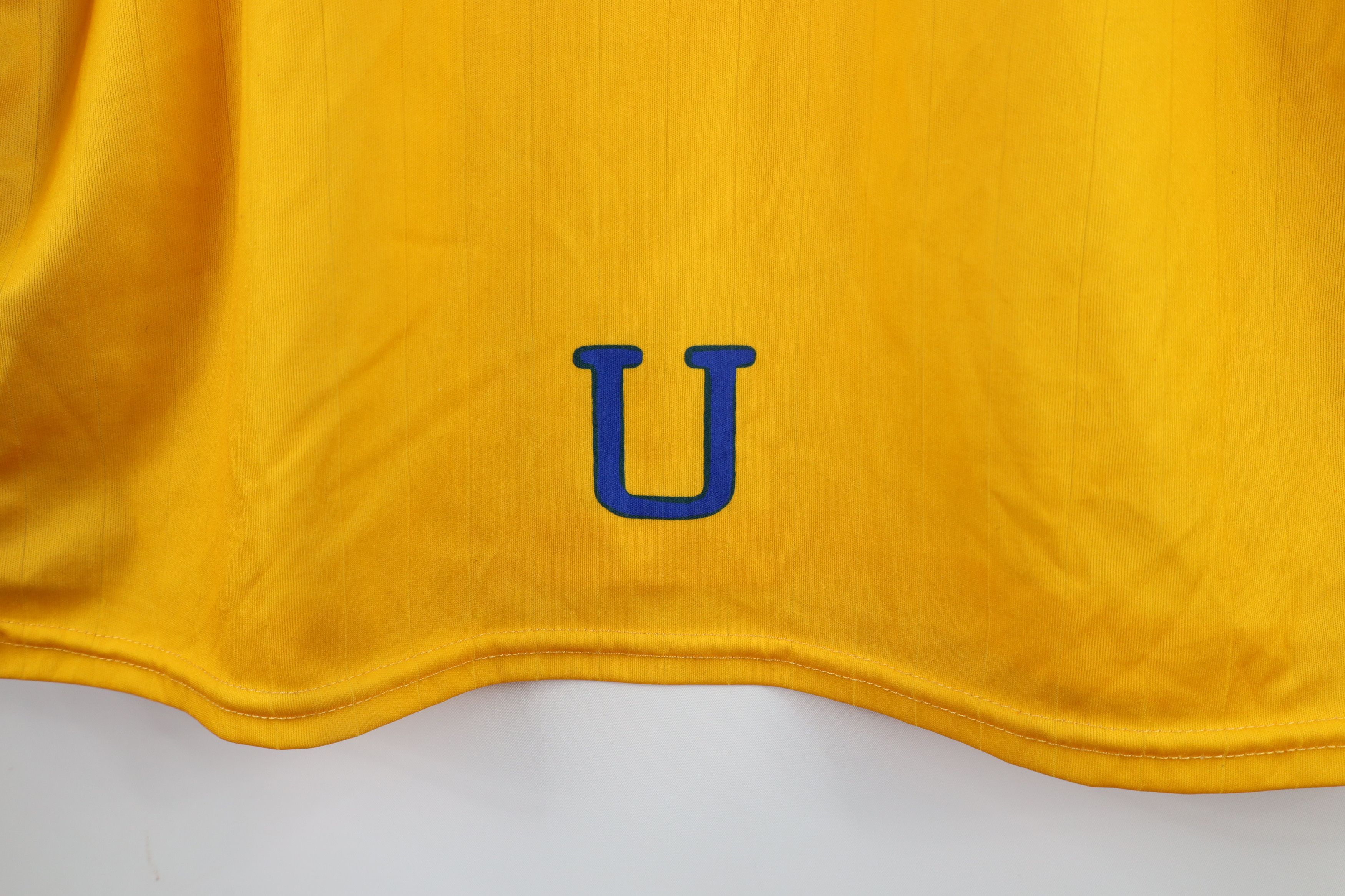 Vintage Vintage UANL Spell Out Soccer Football Jersey Mexico Liga MX Size US XL / EU 56 / 4 - 16 Thumbnail