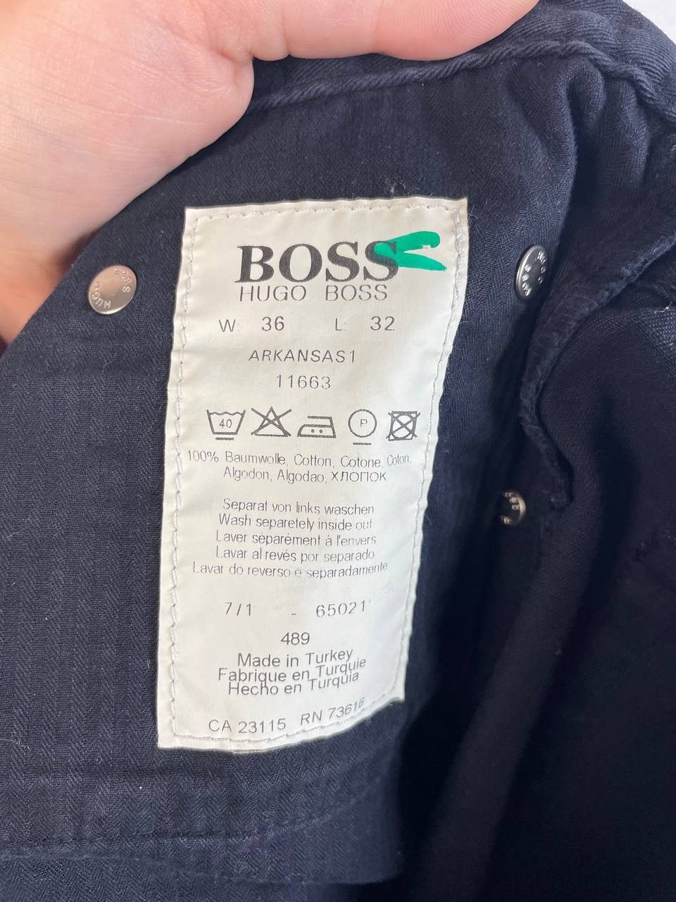 Hugo Boss Hugo Boss Luxury jeans size 36 Size US 36 / EU 52 - 2 Thumbnail