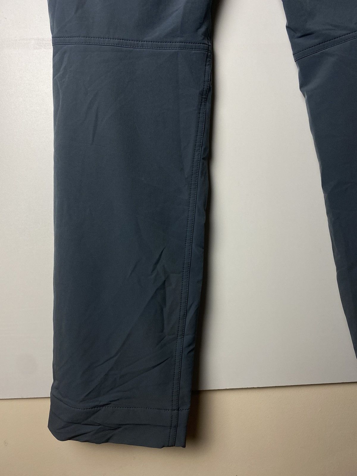 Helly Hansen Helly Hansen outdoor pants size L Size US 33 - 7 Thumbnail