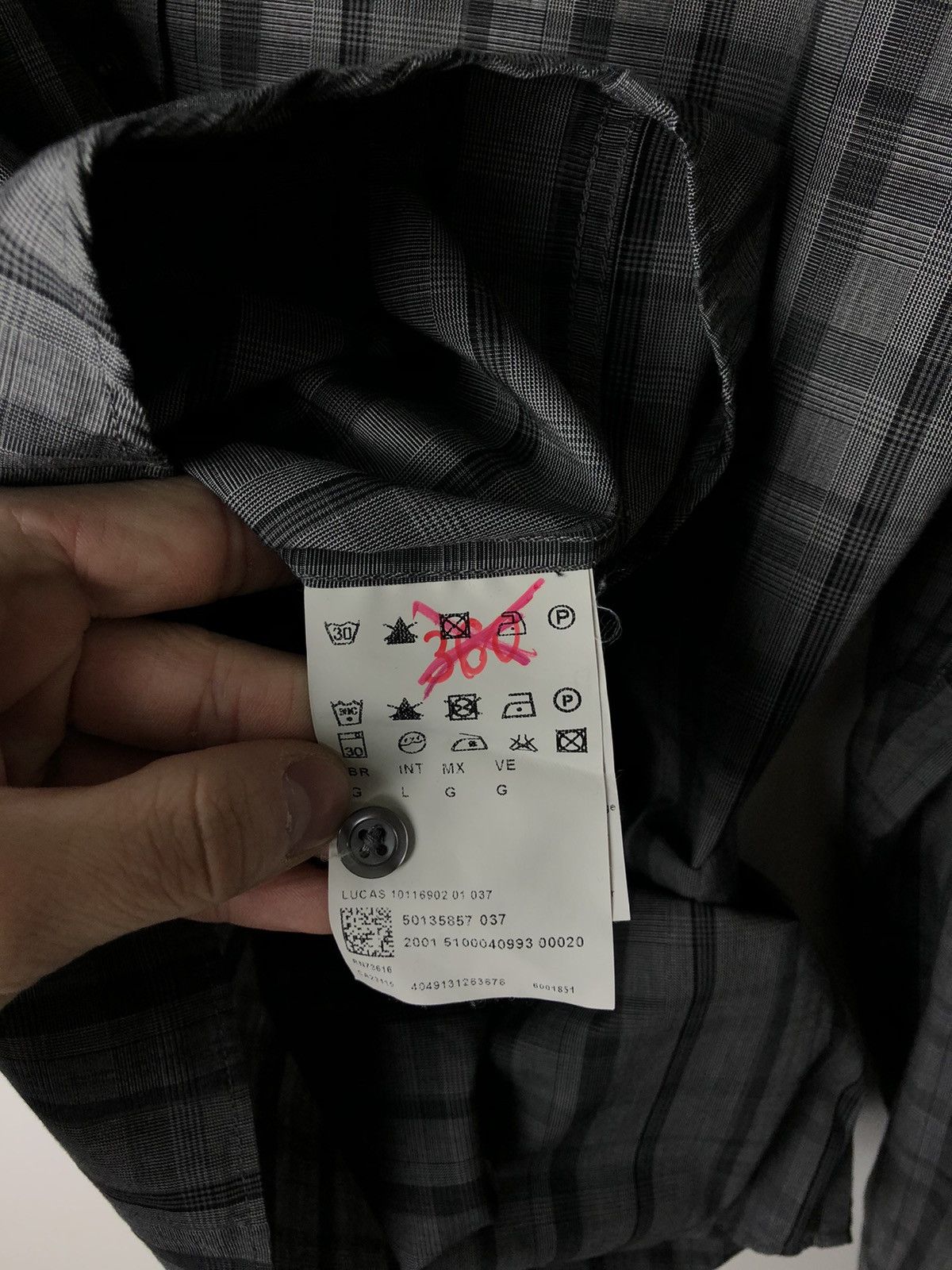 Hugo Boss Hugo Boss luxury shirts size L Size US L / EU 52-54 / 3 - 4 Thumbnail