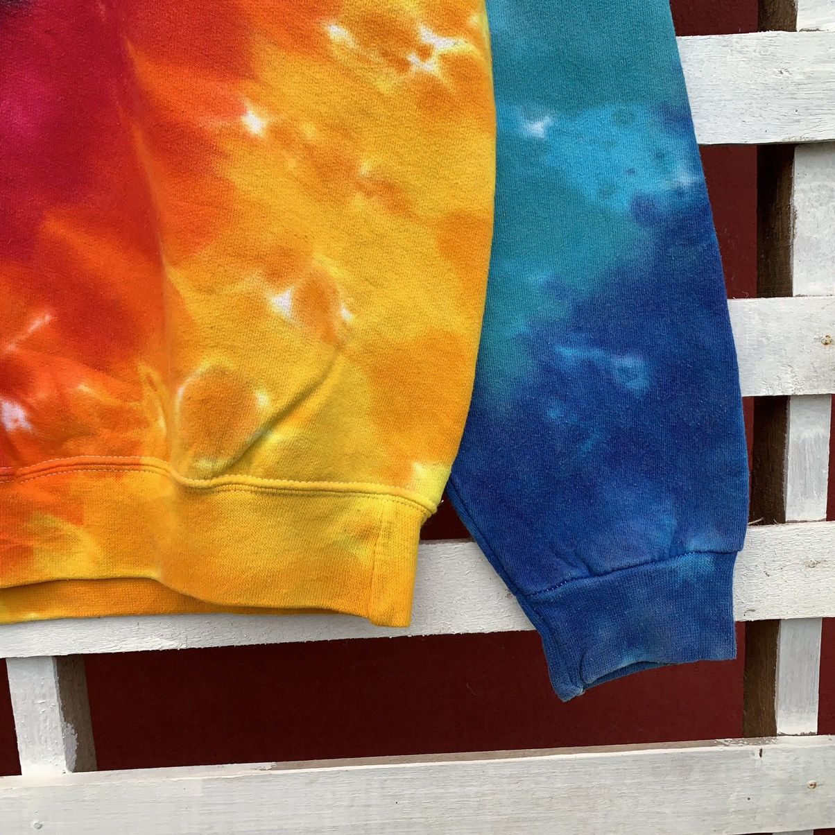 Hanes Vintage Hanes Tie Dye Rainbow Plain Sweatshirt Size US M / EU 48-50 / 2 - 6 Thumbnail