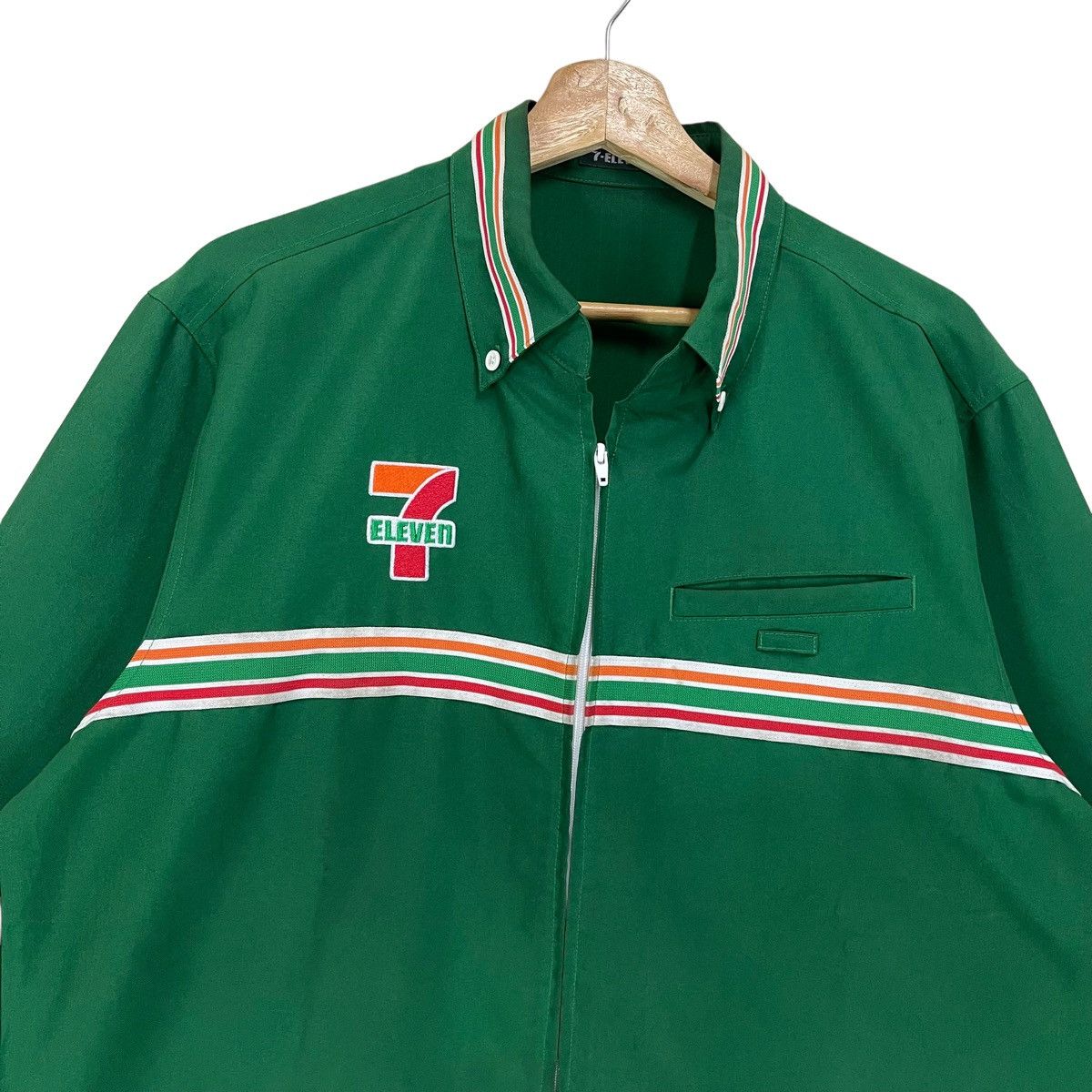 Japanese Brand Vintage 7-ELEVEN Uniform Shirt/Jacket Zip Up Size US L / EU 52-54 / 3 - 2 Thumbnail