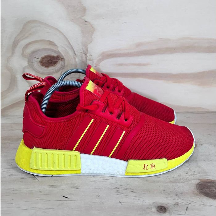 Adidas china size clearance yellow