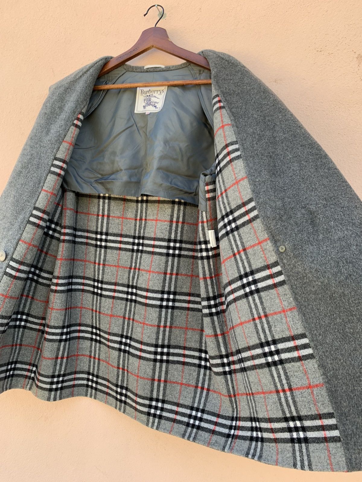 Burberry VINTAGE BURBERRYS COAT NOVA CHECK JACKET OVERCOAT WOOL Size US L / EU 52-54 / 3 - 13 Thumbnail
