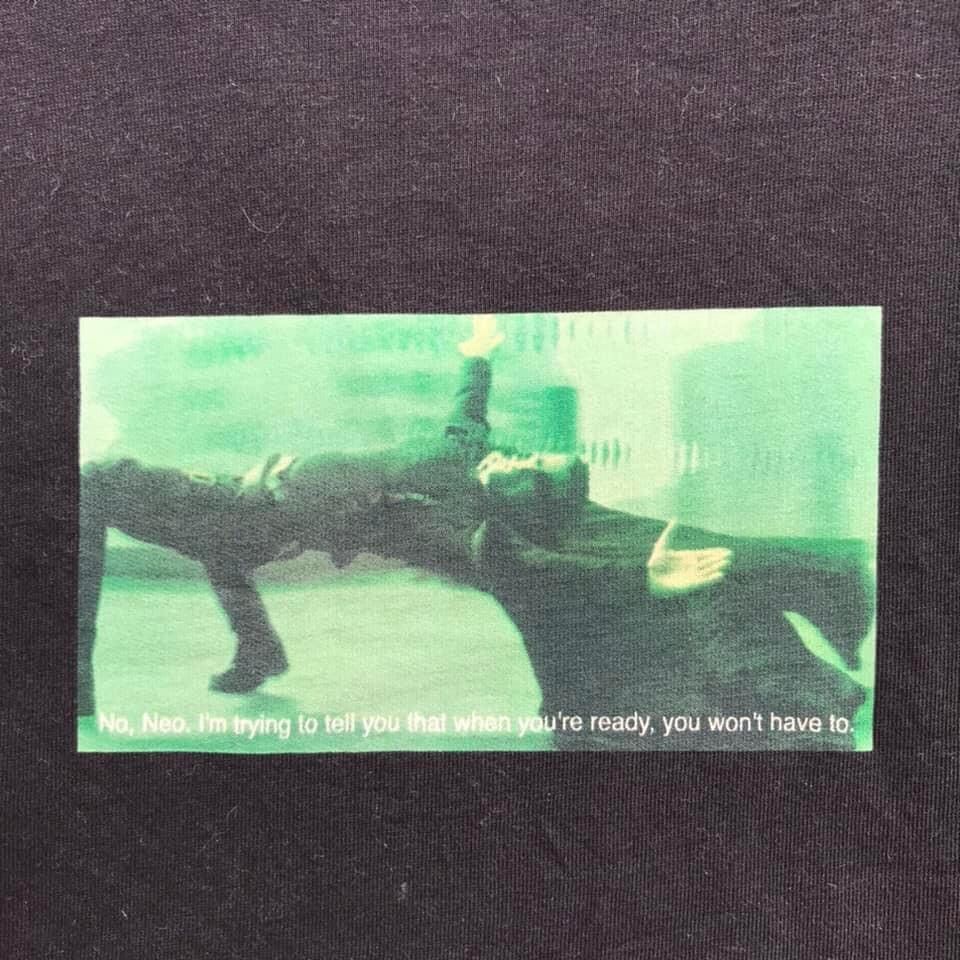Uniqlo RARE🔥 Warner Bros Size US L / EU 52-54 / 3 - 4 Thumbnail