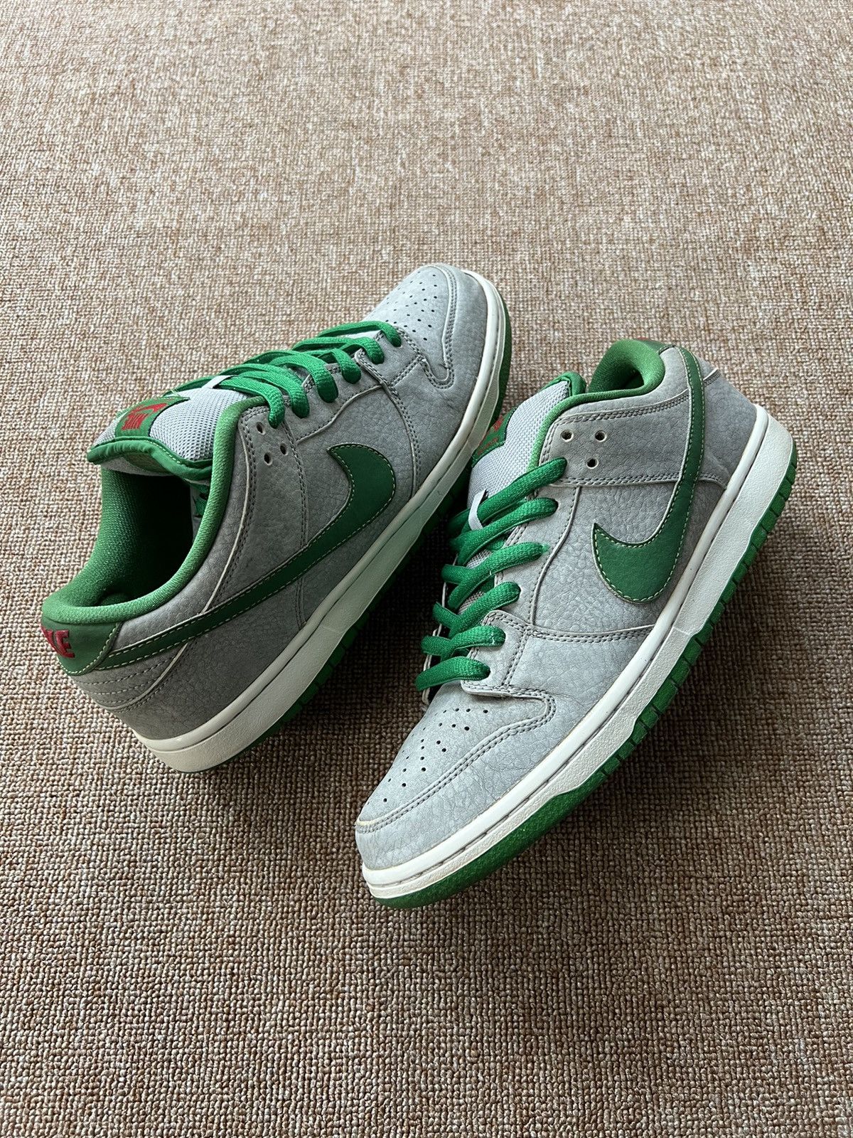 dunk low medusa