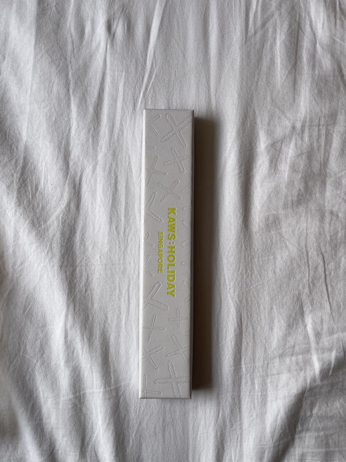 Kaws Kaws Holiday Singapore Folding Fan Brand New Size ONE SIZE - 2 Thumbnail