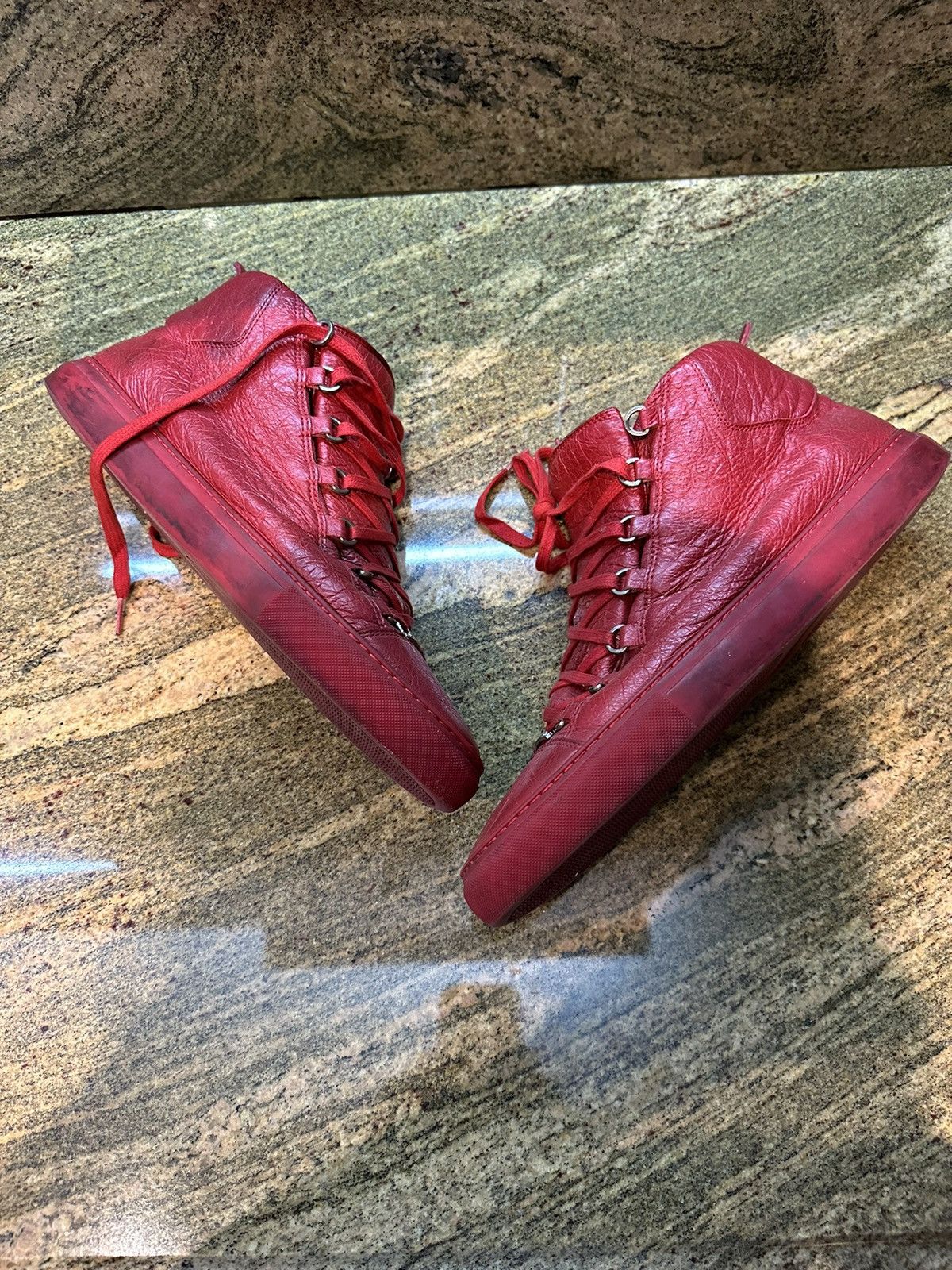 Balenciaga arena high red best sale