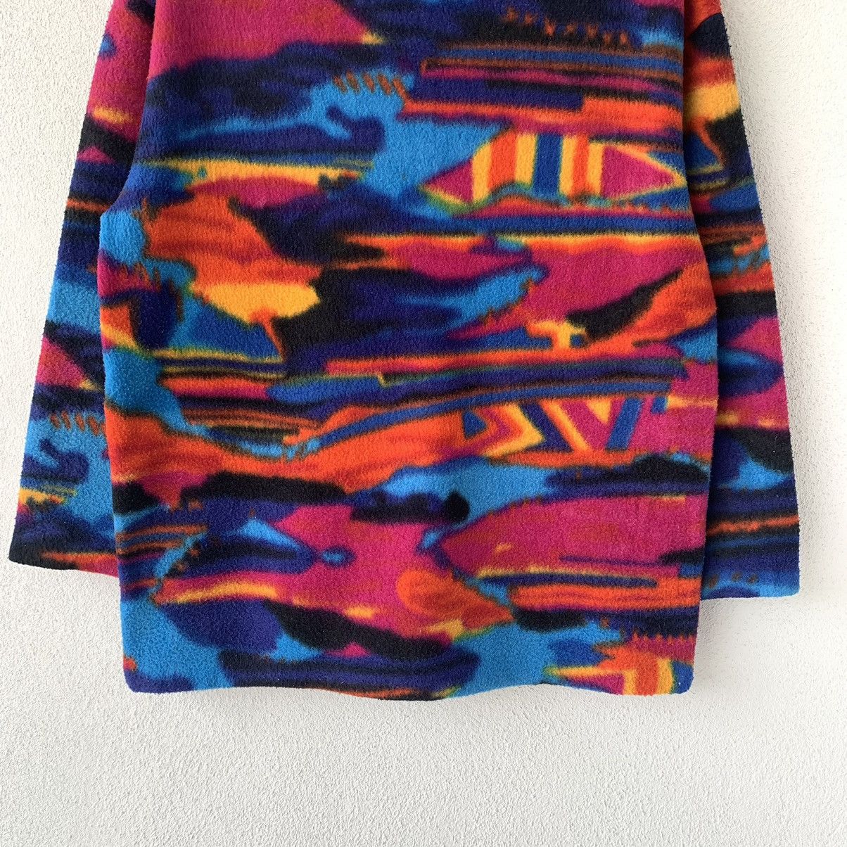 Japanese Brand SKUALEWIS fleece turtleneck sweater multicolor design.. Size US S / EU 44-46 / 1 - 9 Thumbnail