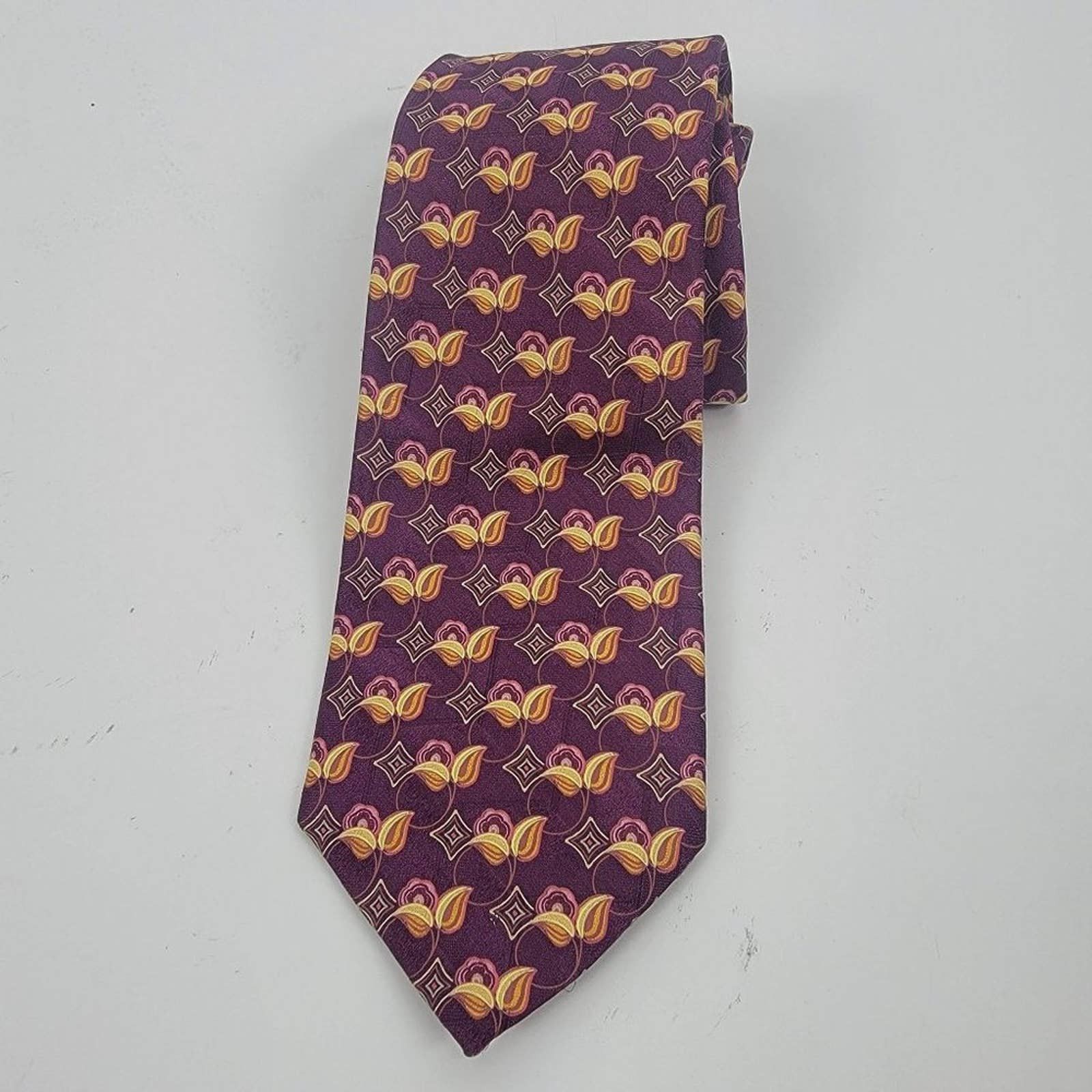 Ermenegildo Zegna Vintage Ermenegildo Zegna Silk Geometric Tie Purple ...