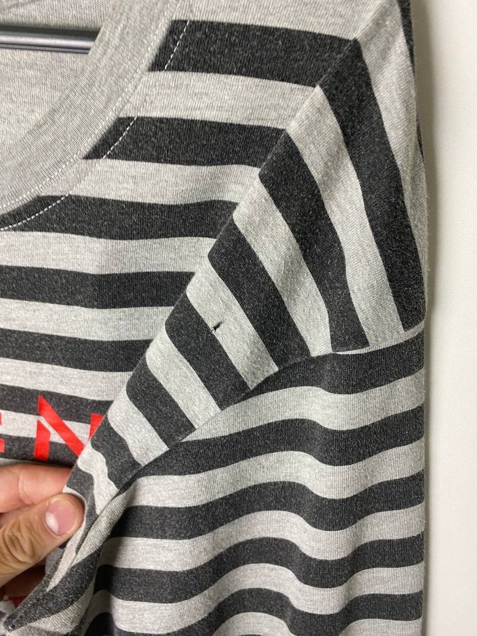 DEFEND PARIS Defend Paris long sleeve size XL Size US XL / EU 56 / 4 - 5 Thumbnail