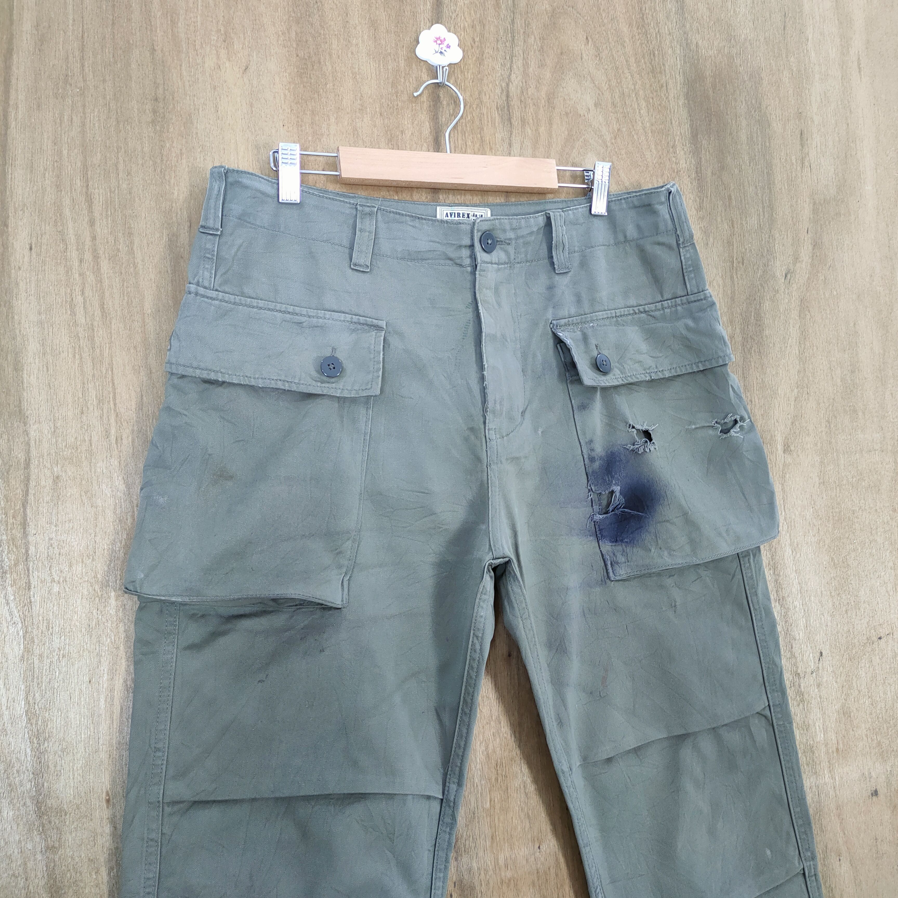 Avirex VINTAGE AVIREX DISTRESSED CARGO PANTS Size US 34 / EU 50 - 6 Thumbnail