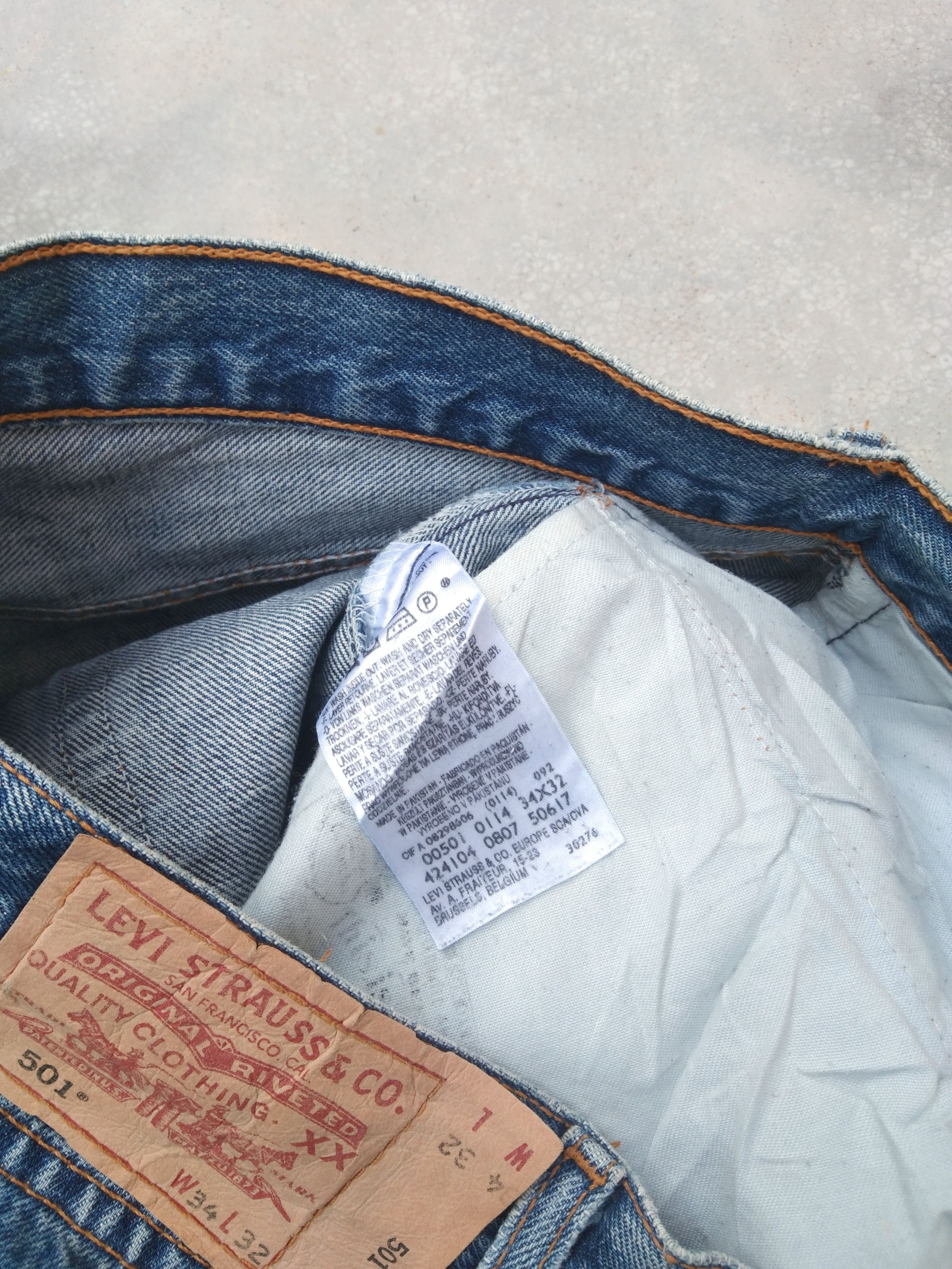 Levi's Vintage Levi's 501 Straight Leg Jeans 34x32 Size US 34 / EU 50 - 6 Thumbnail