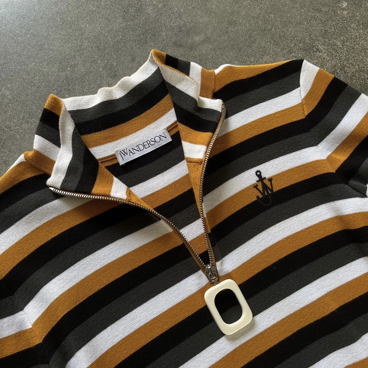 JW Anderson J.W. Anderson Mock Neck Zip Top Size US L / EU 52-54 / 3 - 4 Thumbnail