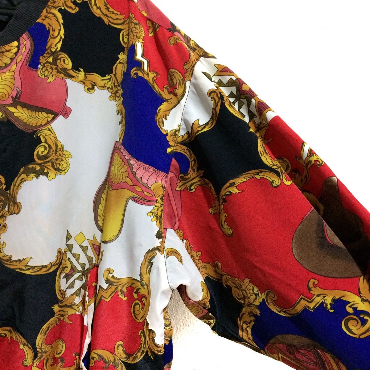 Vintage 70's Baroque Retro Silk Satin Notations Bomber Guetamala Size US L / EU 52-54 / 3 - 2 Thumbnail
