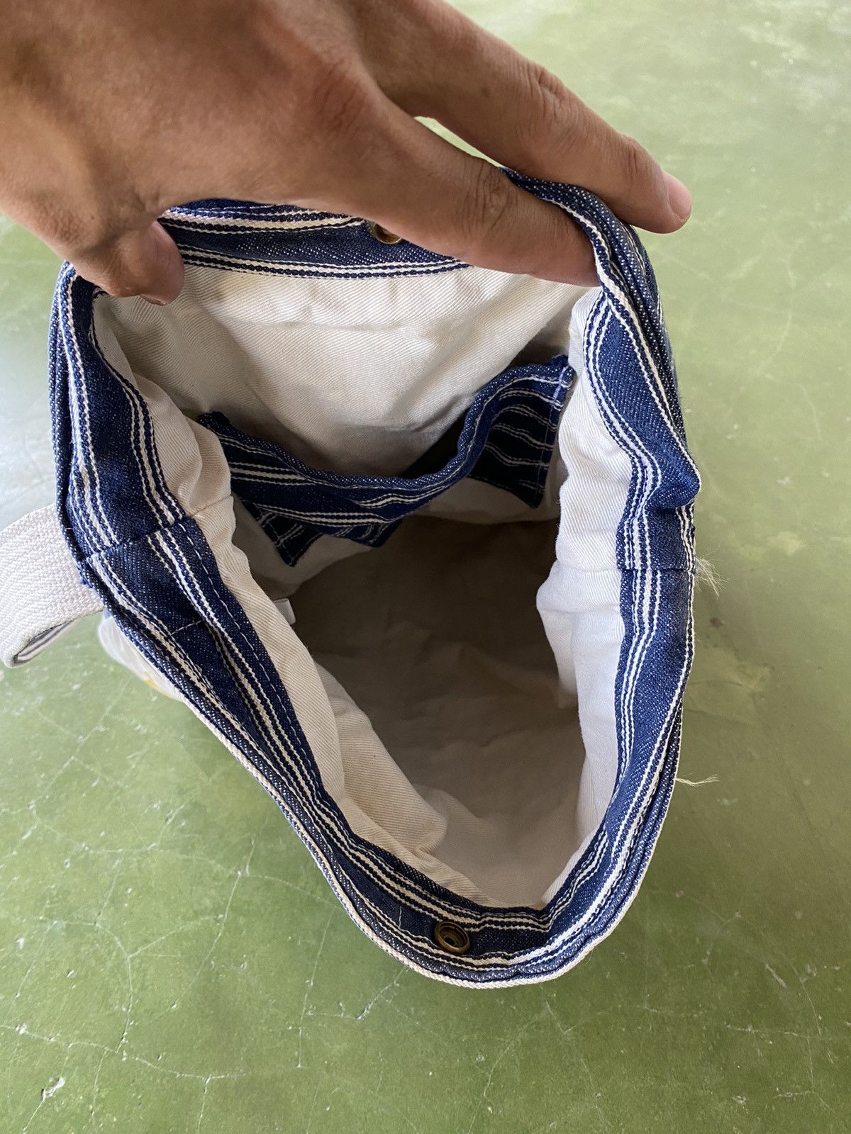 Japanese Brand Vintage Old Betty'S Sling Bag Size ONE SIZE - 3 Thumbnail