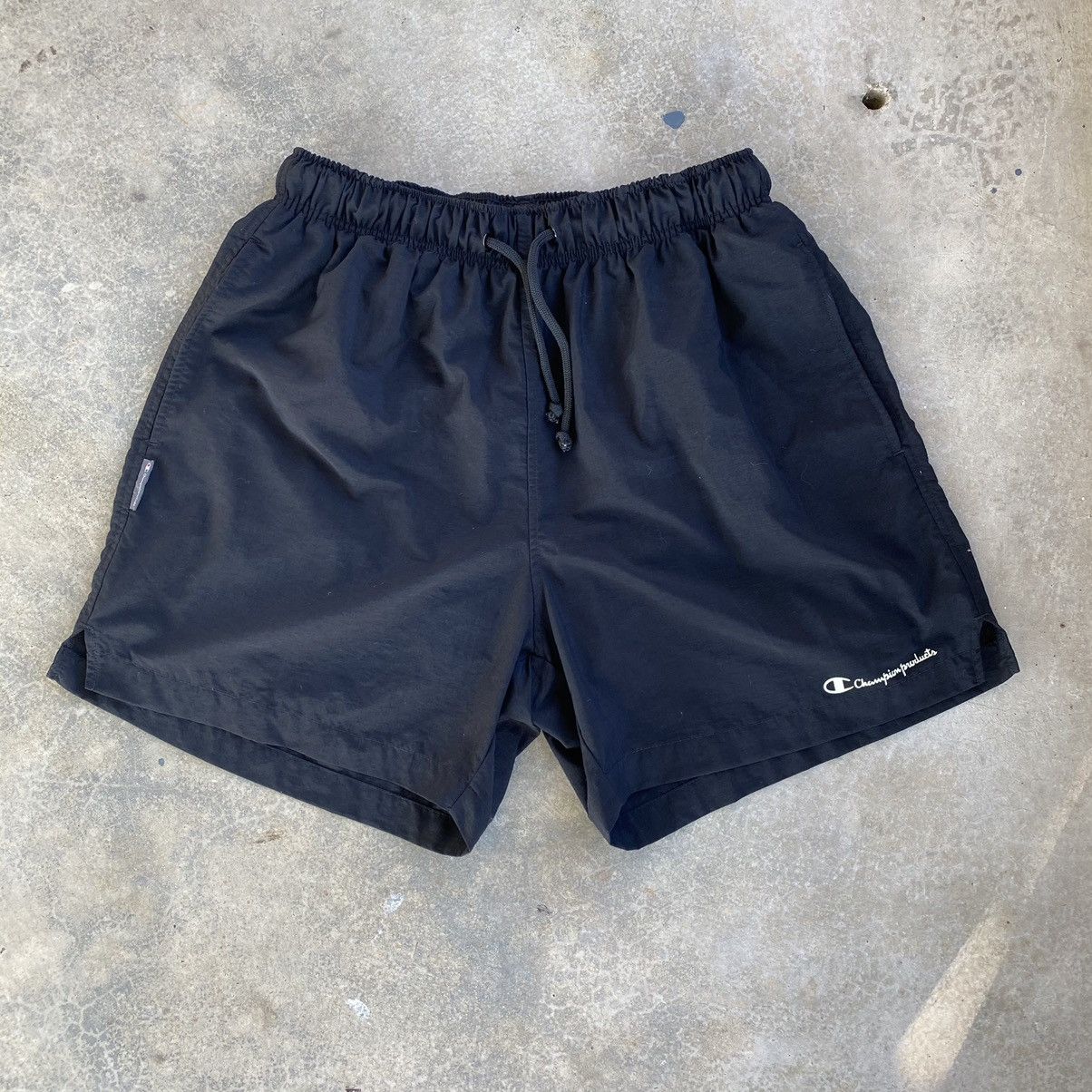 Champion Vintage Champion Shorts Pants Size US 27 - 1 Thumbnail