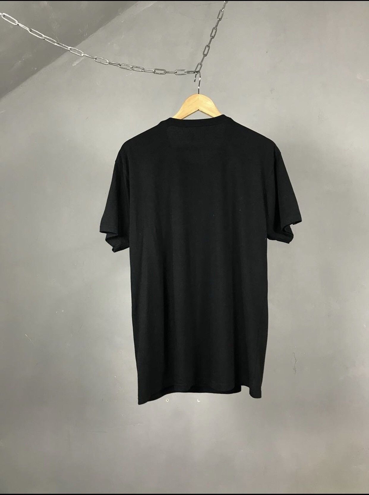 Band Tees Billie Eilish vintage band tee Size US XL / EU 56 / 4 - 5 Thumbnail