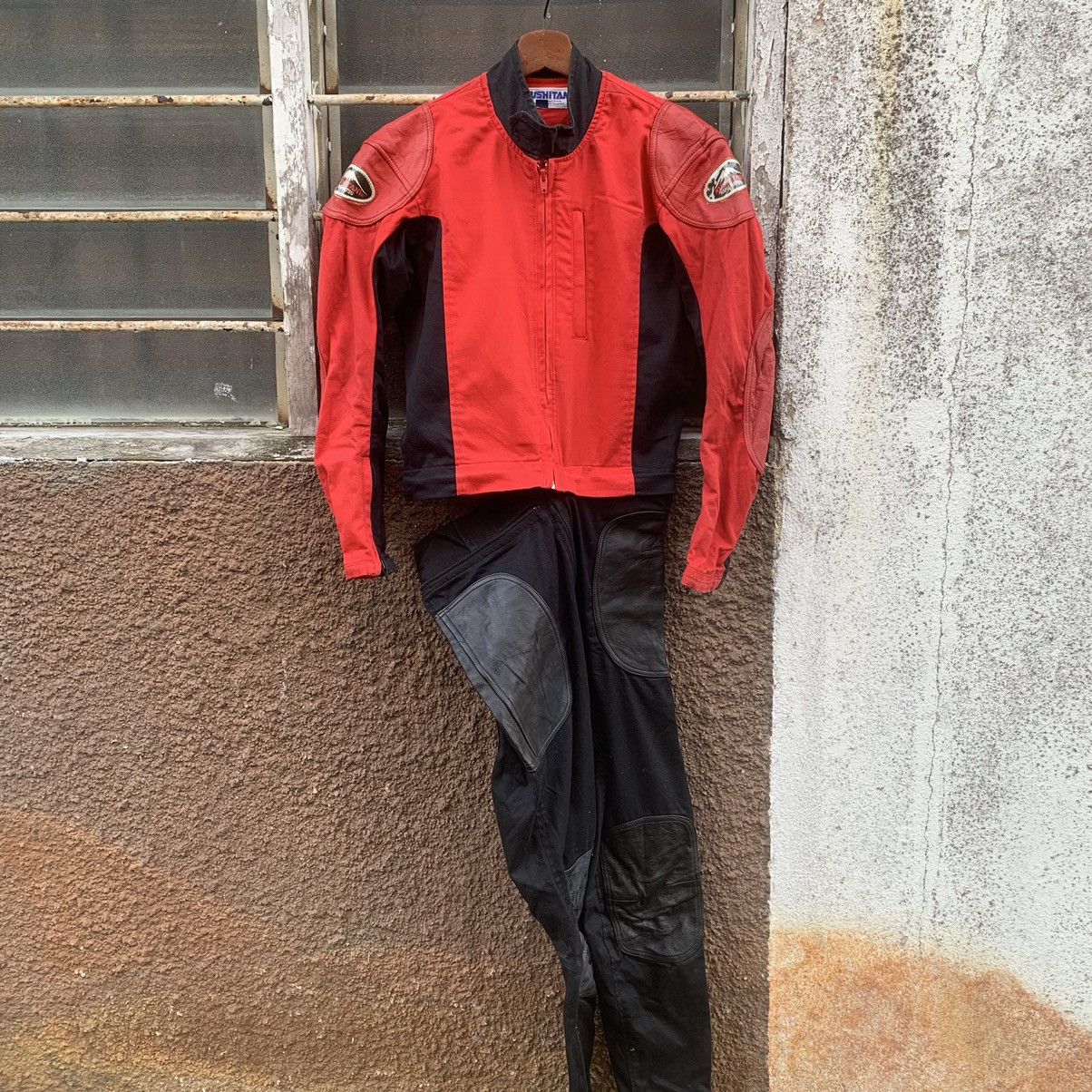 Sports Specialties RARE‼️VINTAGE KUSHITANI HAMAMATSU RIDERS 2 PIECE RACING SUIT Size US S / EU 44-46 / 1 - 3 Thumbnail