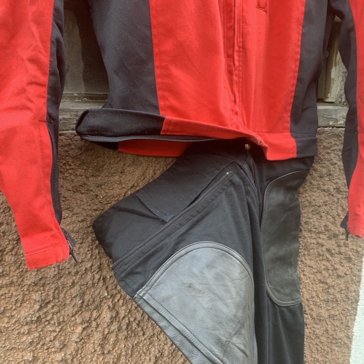 Sports Specialties RARE‼️VINTAGE KUSHITANI HAMAMATSU RIDERS 2 PIECE RACING SUIT Size US S / EU 44-46 / 1 - 4 Thumbnail