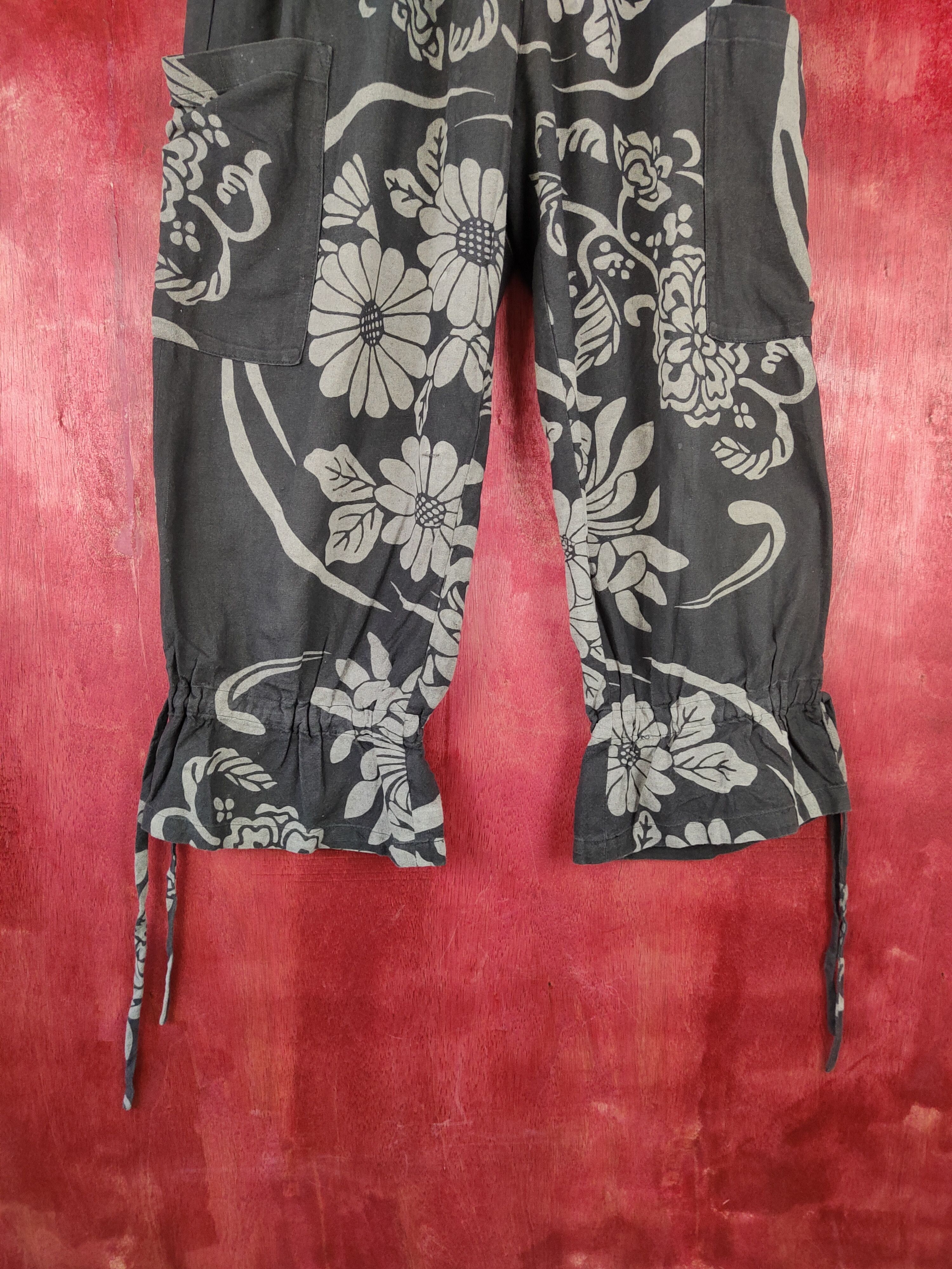 Japanese Brand Japanese Brand art flower black/gray pant #S349 Size US 26 / EU 42 - 3 Thumbnail