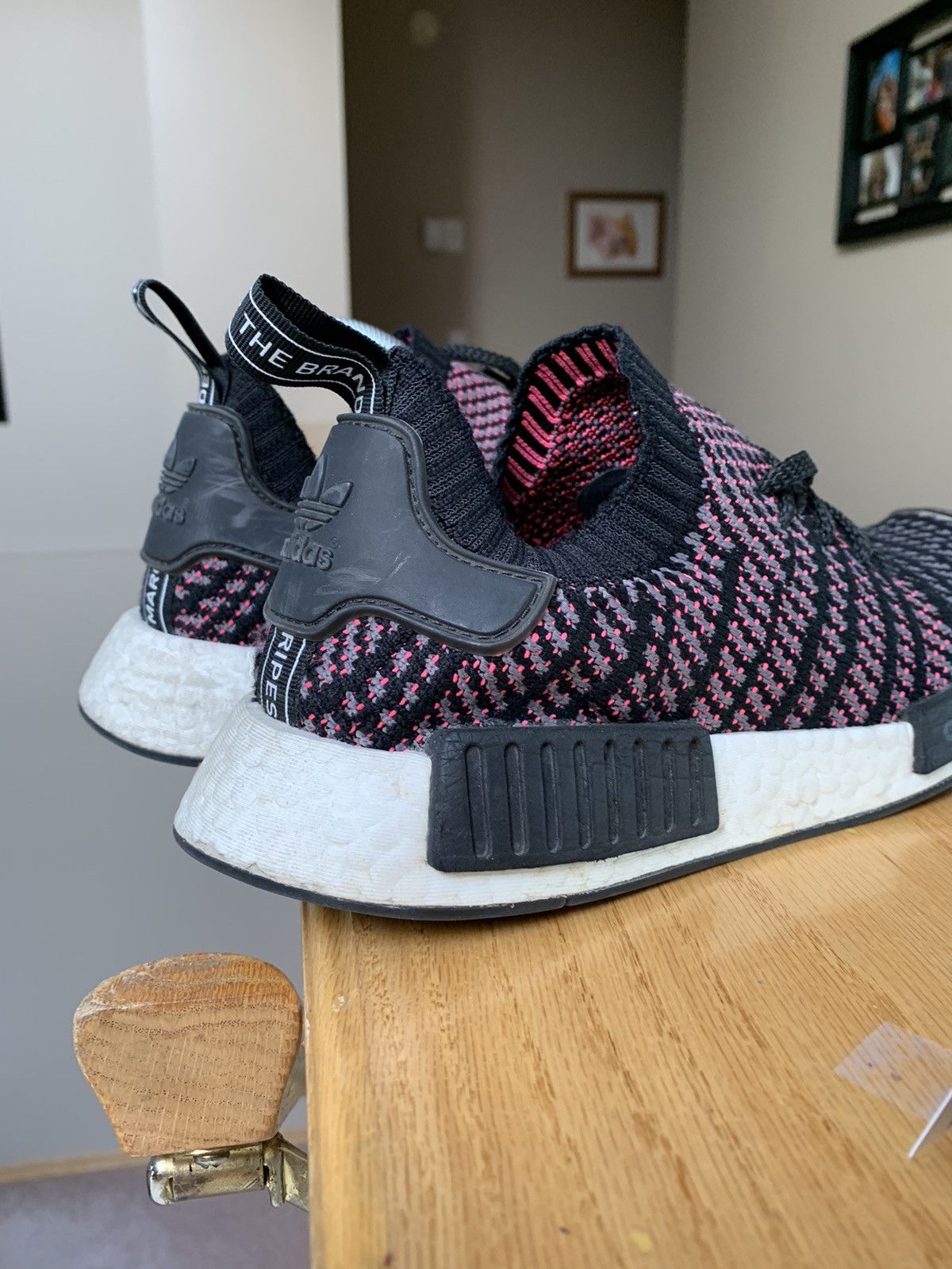 Adidas NMD_R1 STLT Primeknit Solar Pink 2018 Size US 7.5 / EU 40-41 - 2 Thumbnail