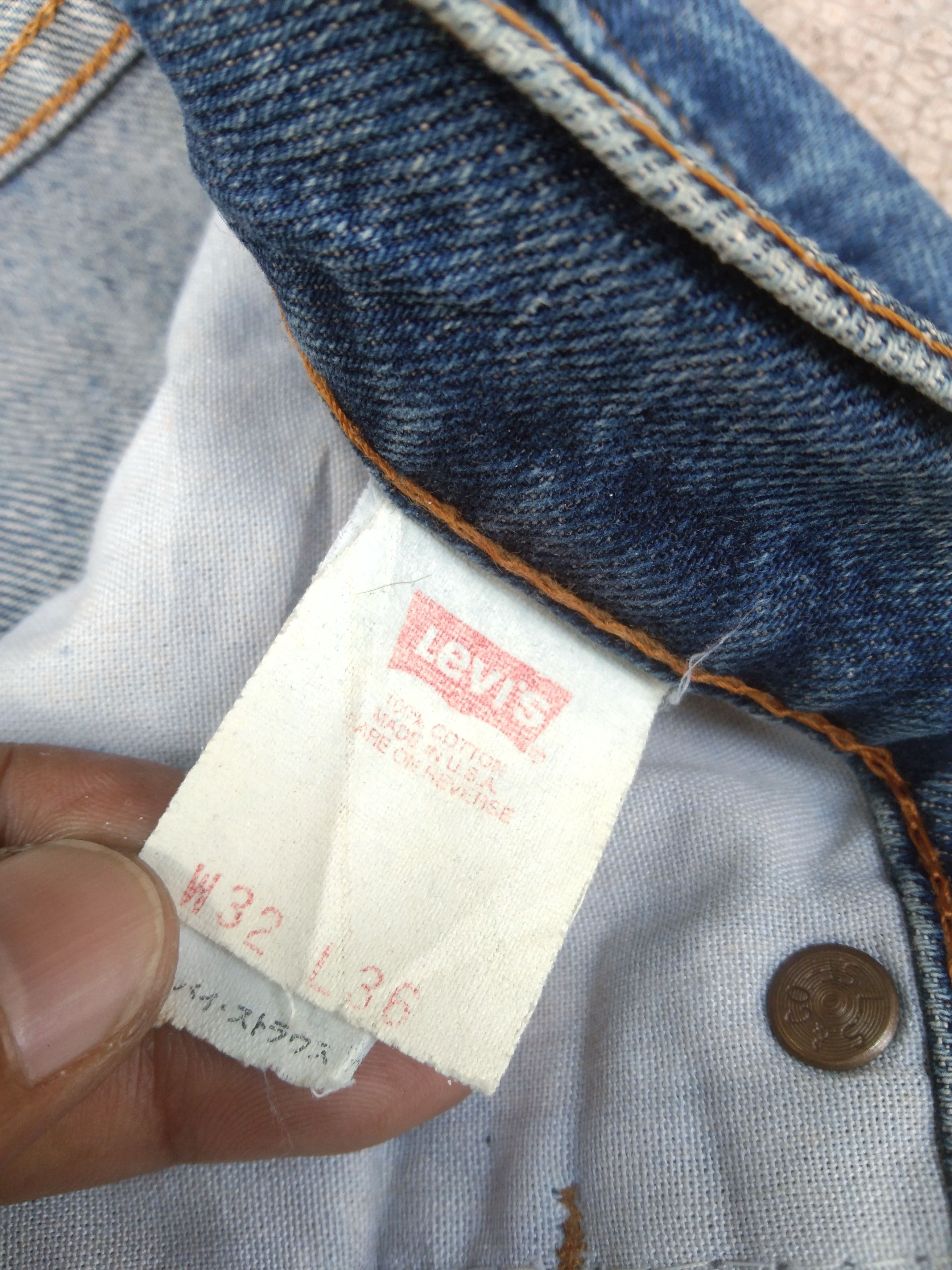 Levi's 90s Vintage Levi's Jeans 519 Made In USA Straight Leg Denim Size US 32 / EU 48 - 6 Thumbnail