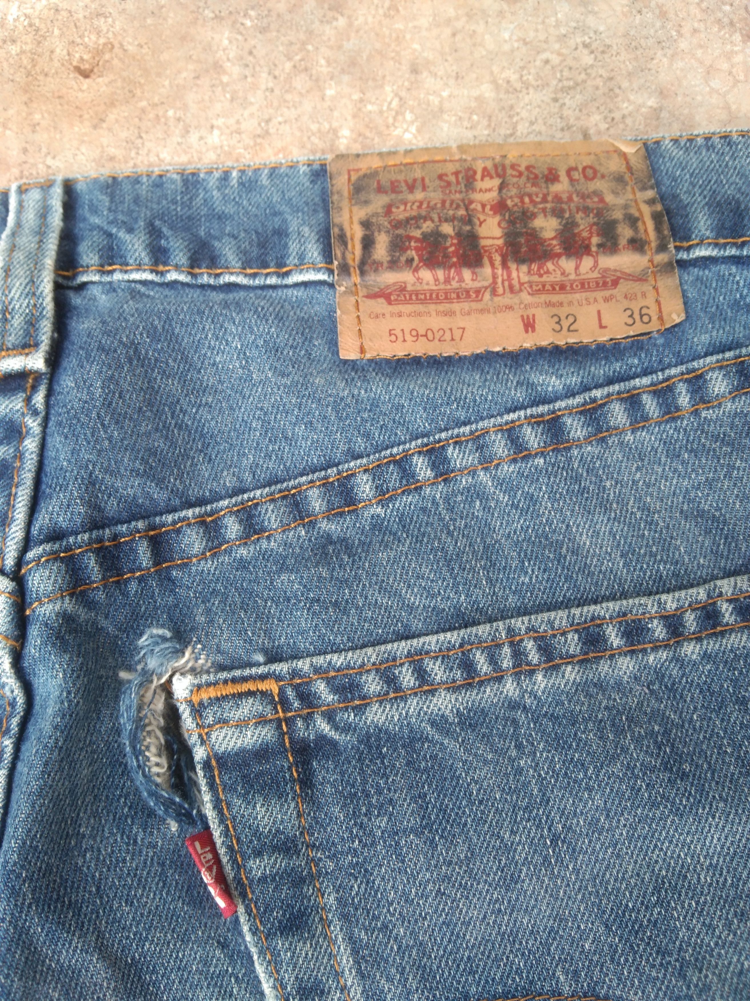 Levi's 90s Vintage Levi's Jeans 519 Made In USA Straight Leg Denim Size US 32 / EU 48 - 3 Thumbnail