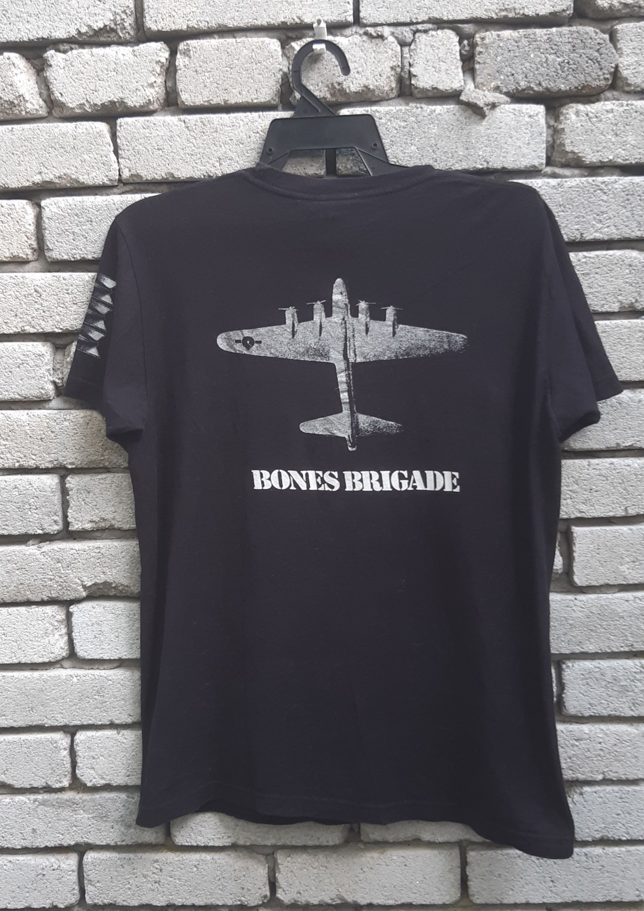 Hook-Ups × Powell Peralta Rare!! Vintage Powell Peralta Born Brigade t shirt Size US M / EU 48-50 / 2 - 5 Thumbnail