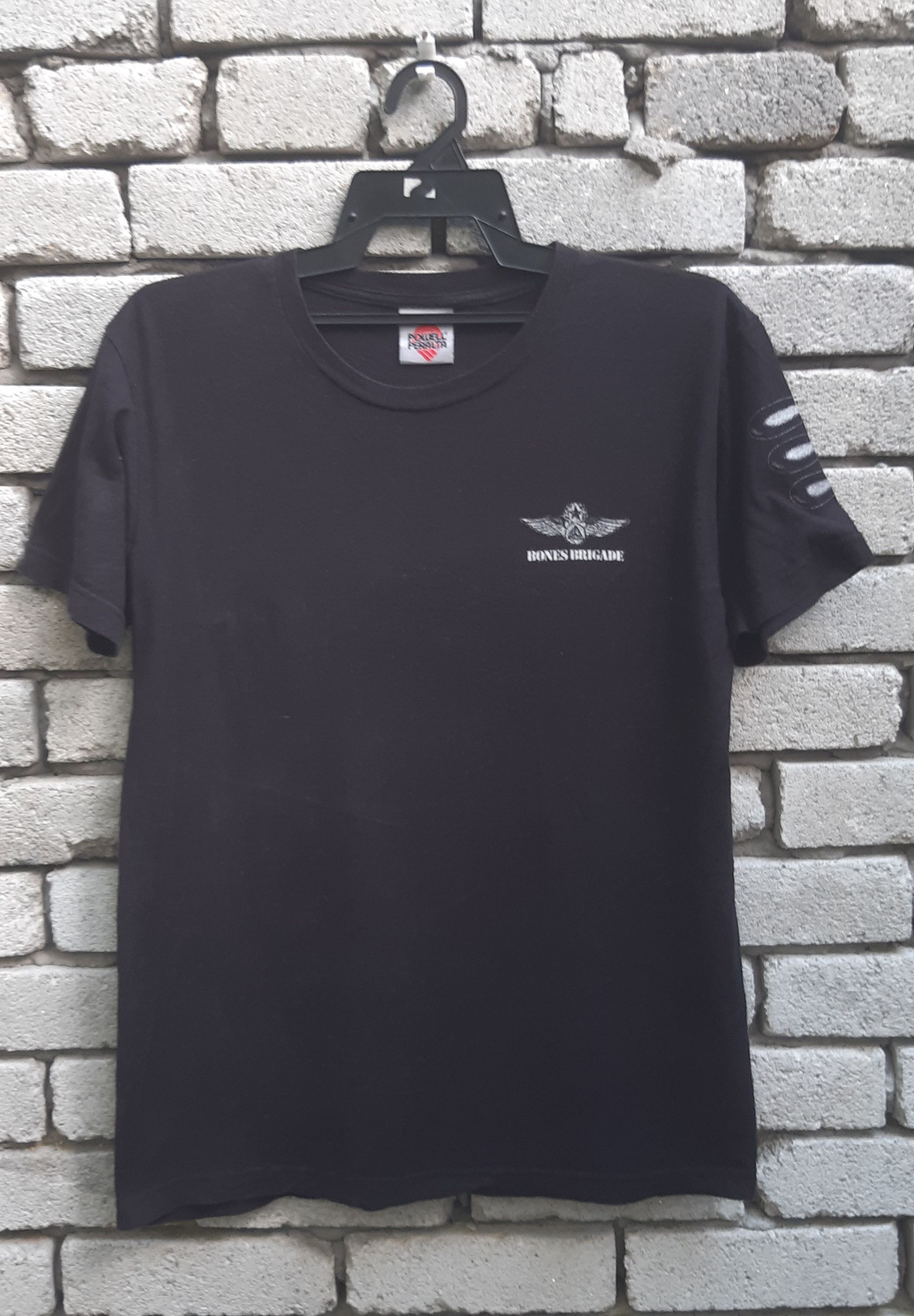 Hook-Ups × Powell Peralta Rare!! Vintage Powell Peralta Born Brigade t shirt Size US M / EU 48-50 / 2 - 2 Thumbnail