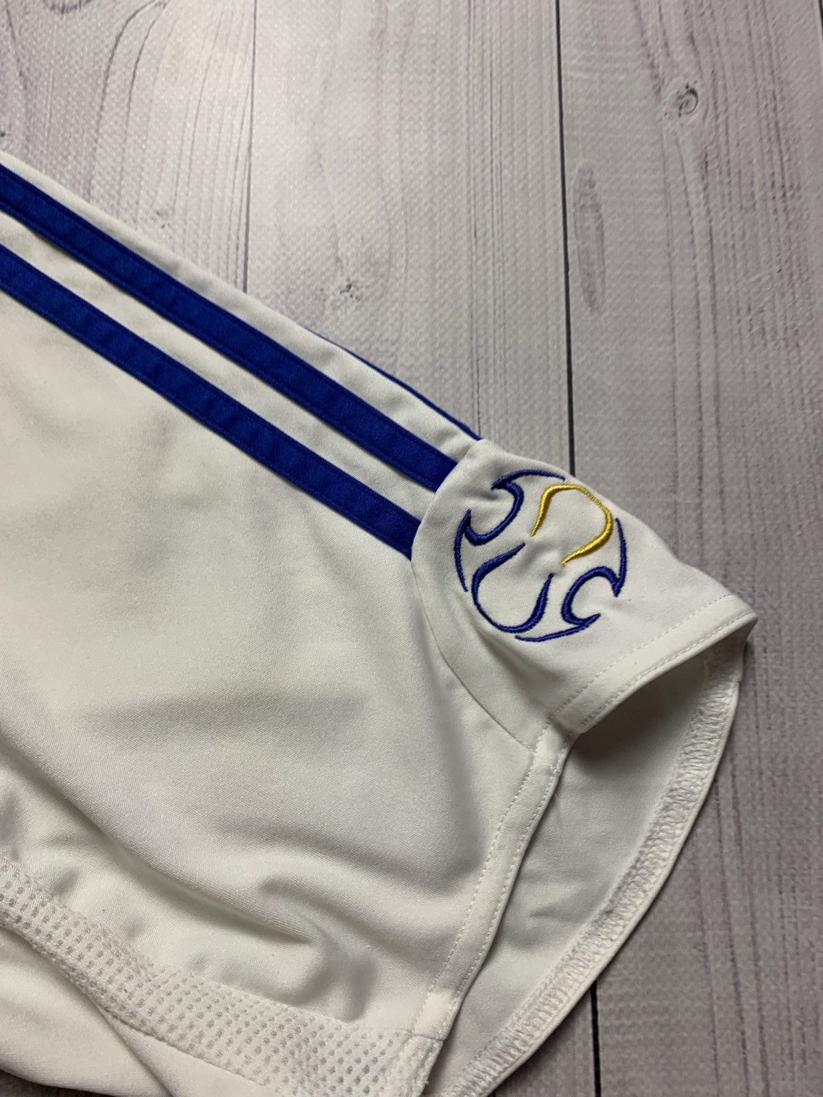 Chelsea Soccer Vintage Chelsea soccer jersey adidas size XL Samsung mobile Size US XL / EU 56 / 4 - 8 Thumbnail