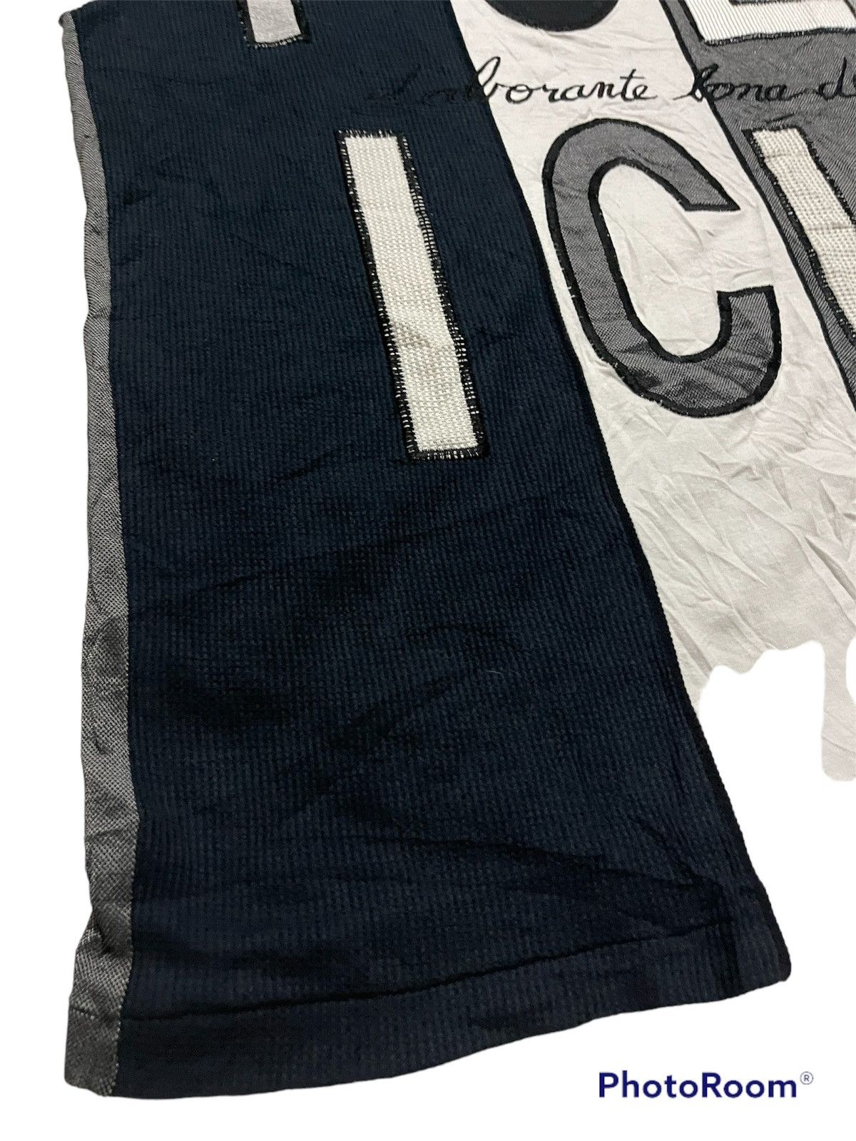 Japanese Brand Ficce Full Print Embroidery T Shirt Size US L / EU 52-54 / 3 - 4 Thumbnail
