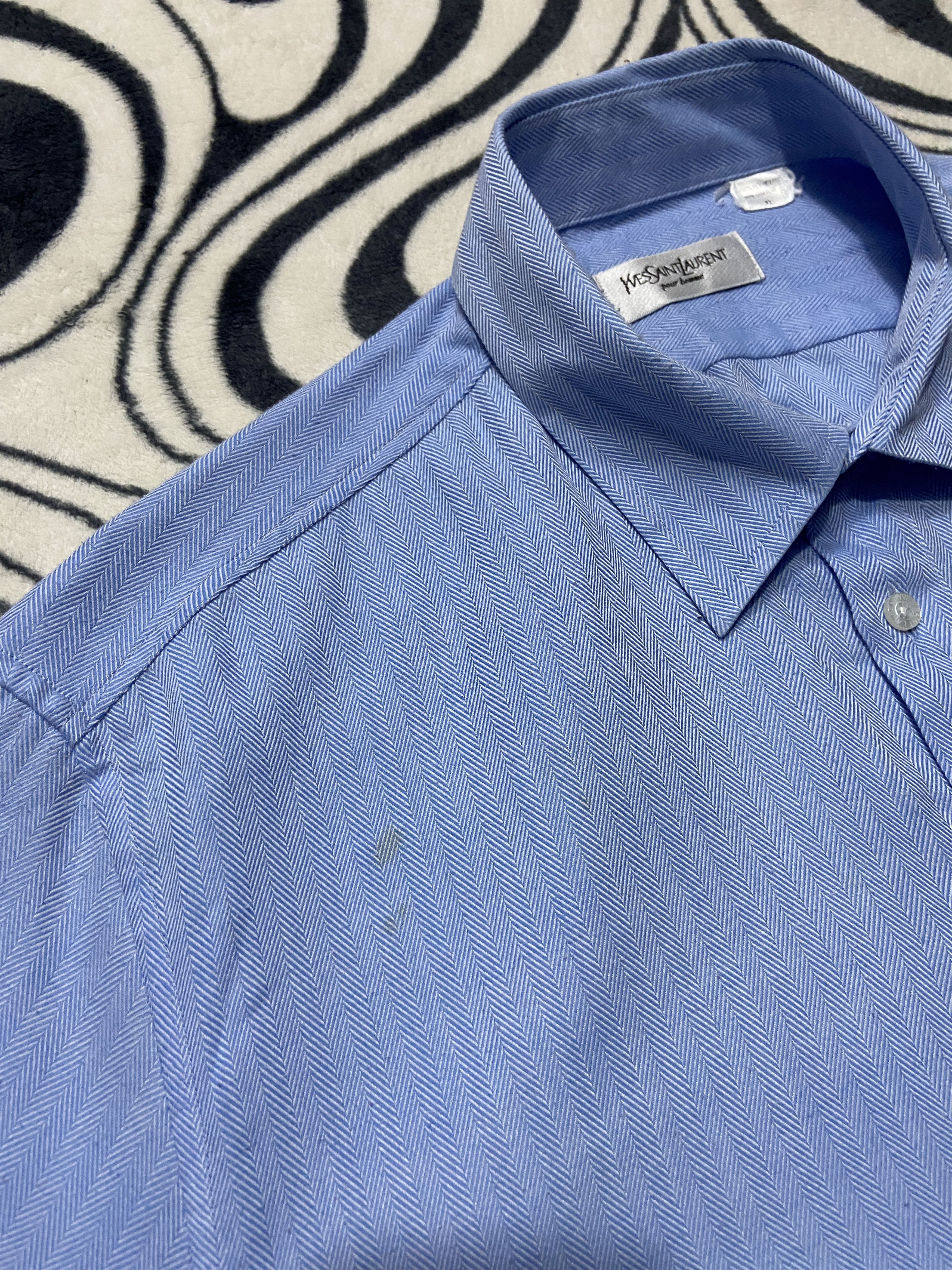 Yves Saint Laurent Yves Saint Laurent YSL Men's Short Sleeve Shirt Size US XL / EU 56 / 4 - 4 Thumbnail