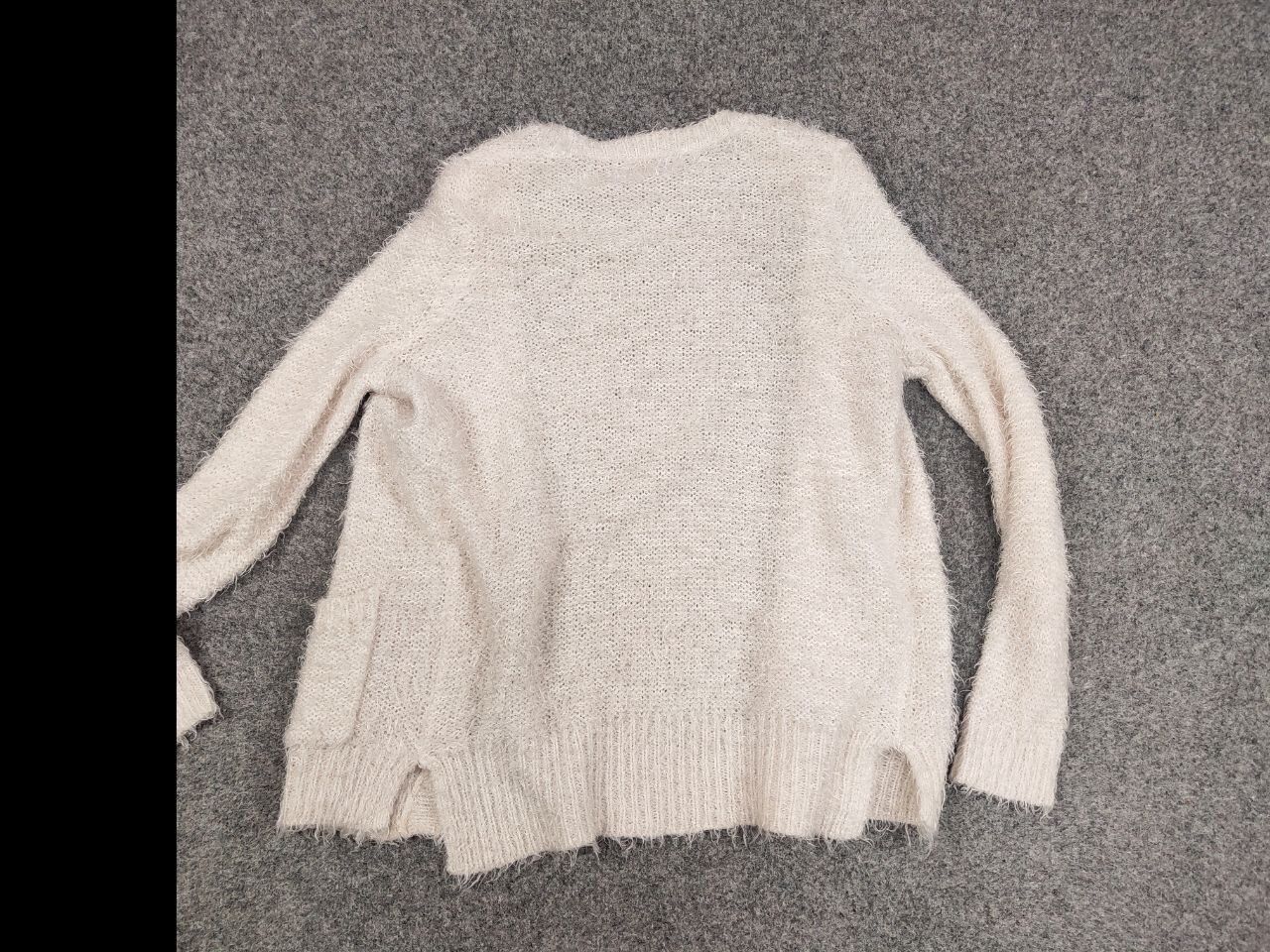 Japanese Brand Rare Vintage Japanese Cardigan Mohair Style Fuzzy Sweater Size US S / EU 44-46 / 1 - 15 Thumbnail