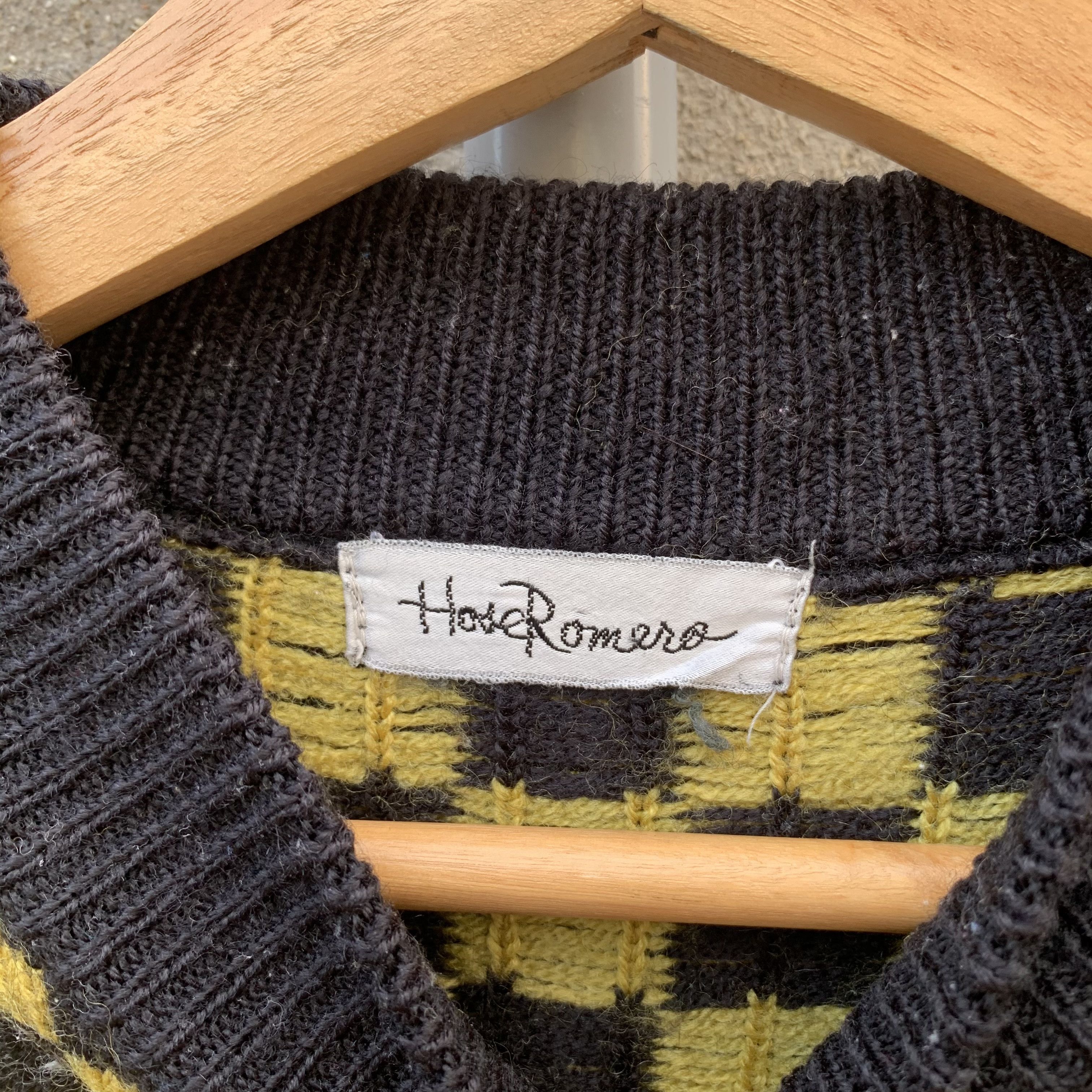 Aran Isles Knitwear Vintage Hose Romero Knit VERY RARE Arts Jumper Crop Sweater Size US S / EU 44-46 / 1 - 4 Thumbnail
