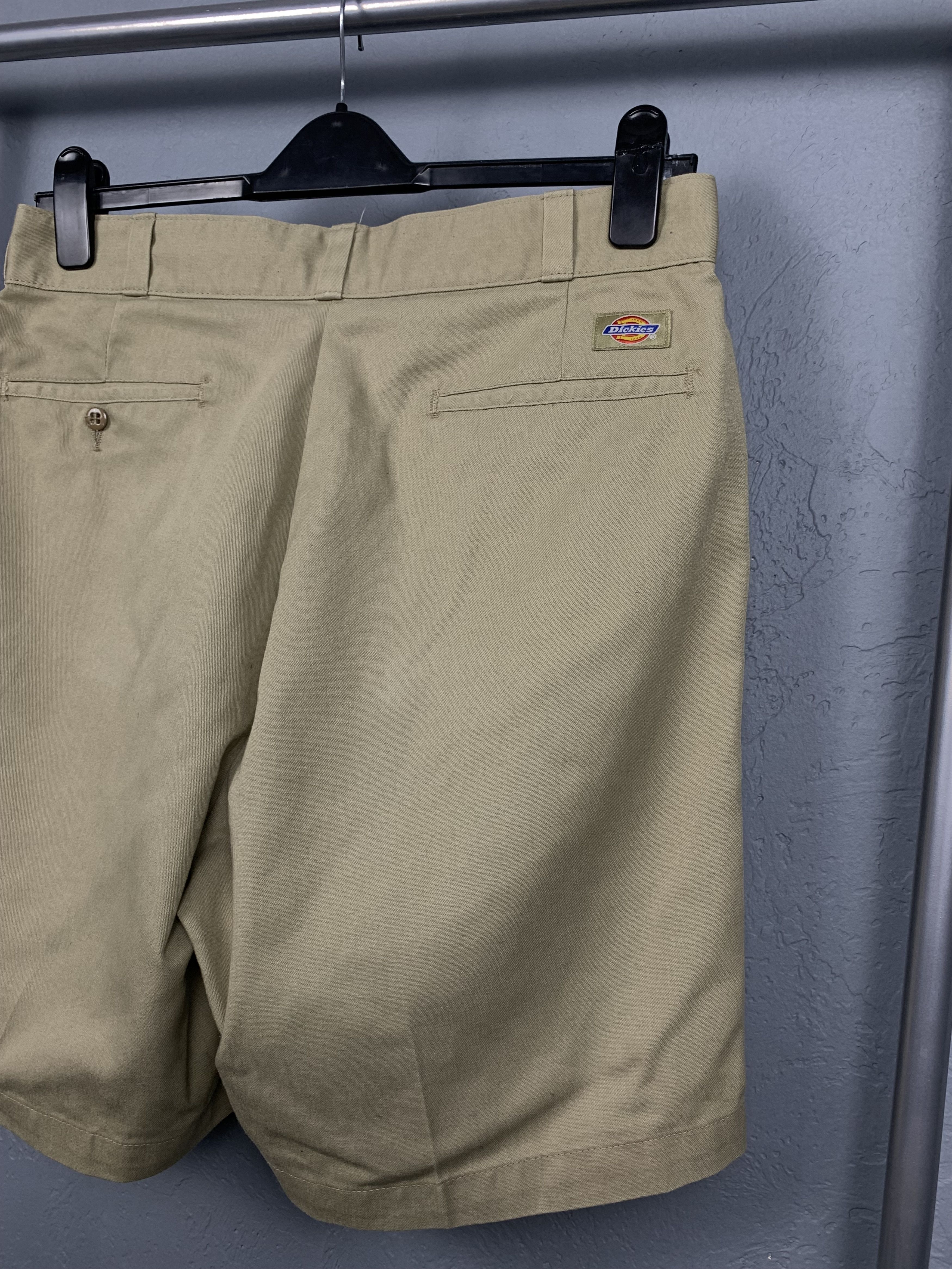 Dickies Dickies Mens Chino Shorts Y2K Size US 34 / EU 50 - 2 Thumbnail