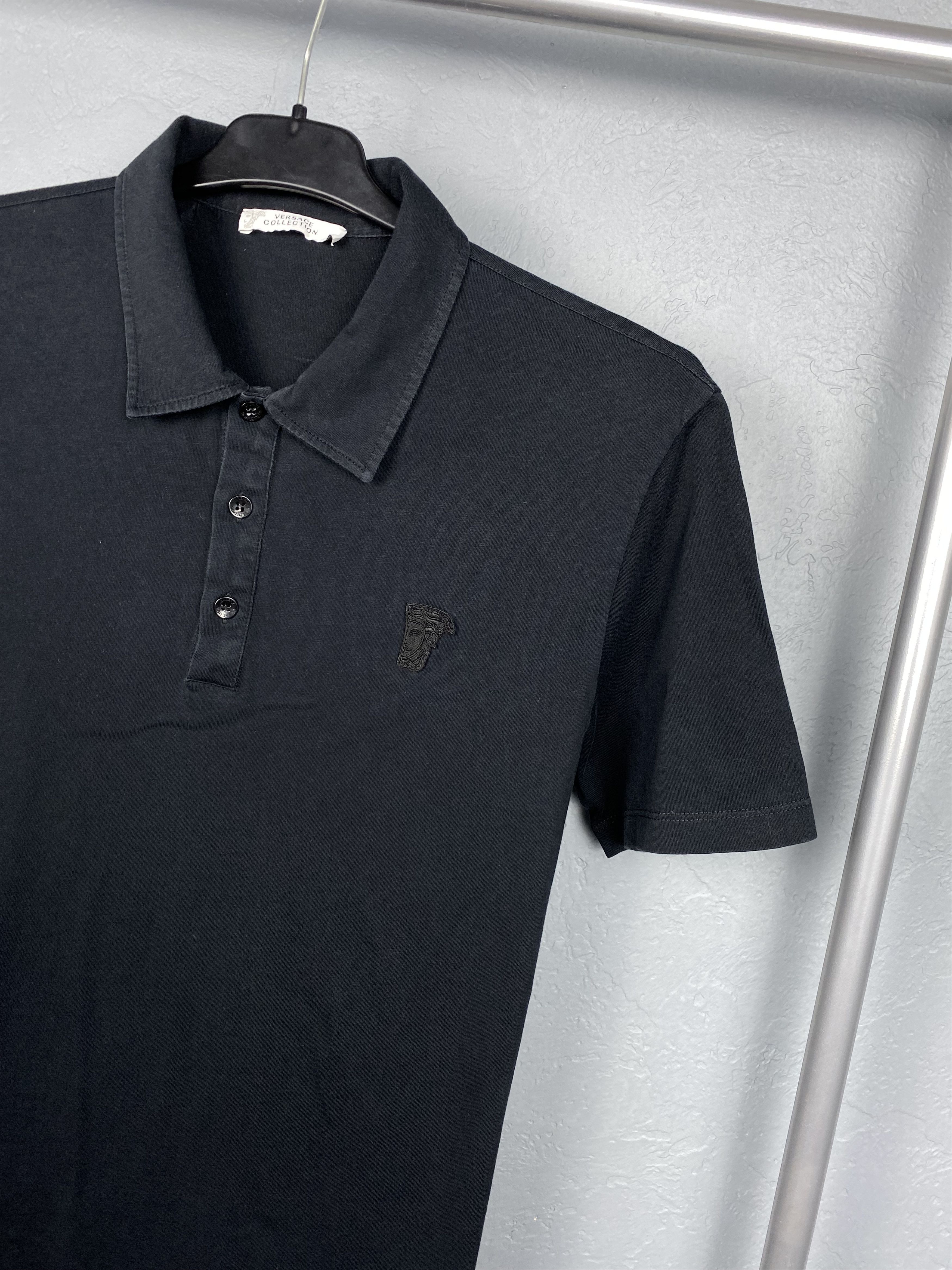 Versace × Versace Jeans Couture × Versus Versace Versace Collection Vintage Mens Medusa Logo Polo Shirt Size US L / EU 52-54 / 3 - 2 Thumbnail